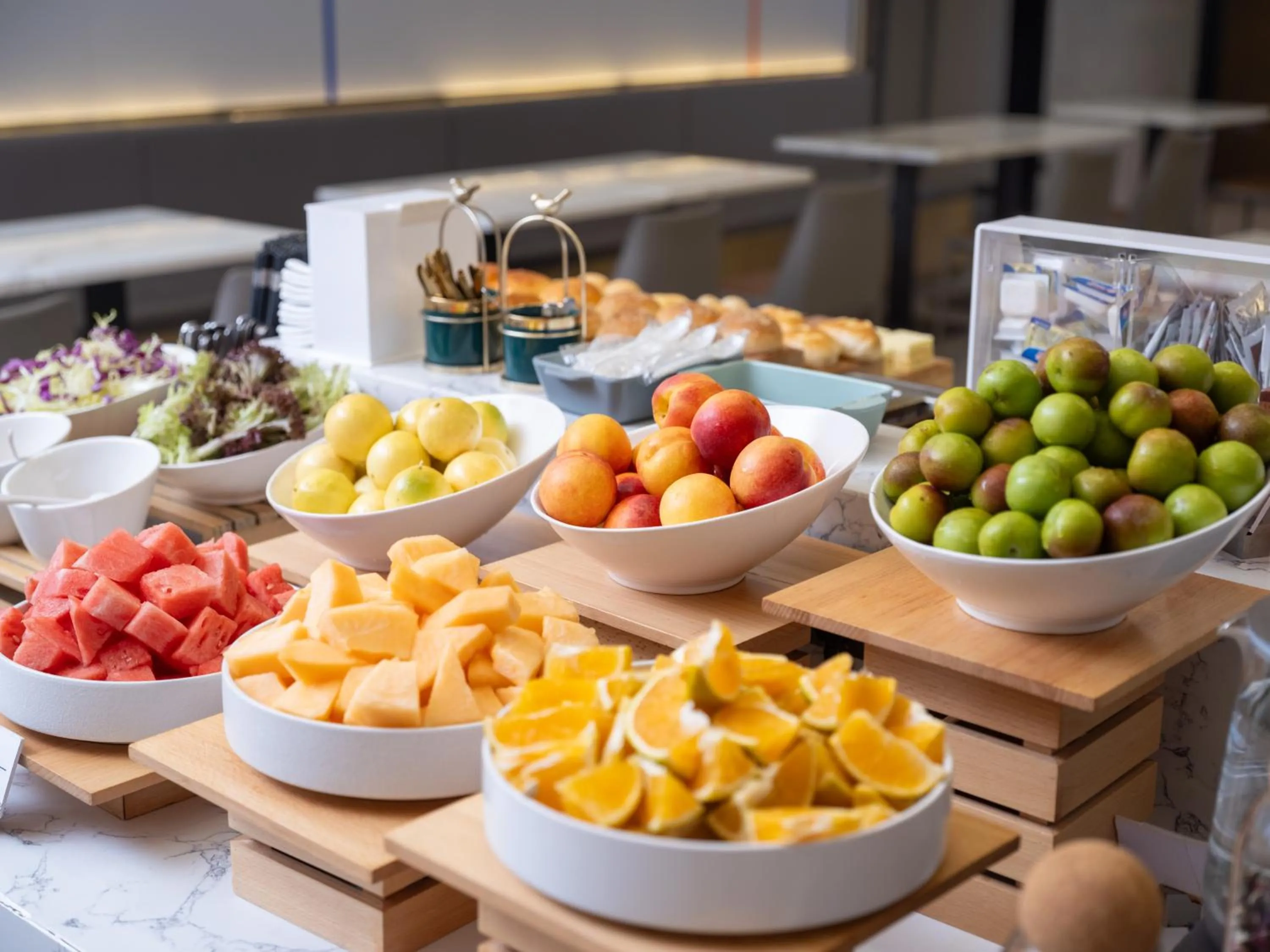 Food in Holiday Inn Express Zhuhai Grand Theater by IHG