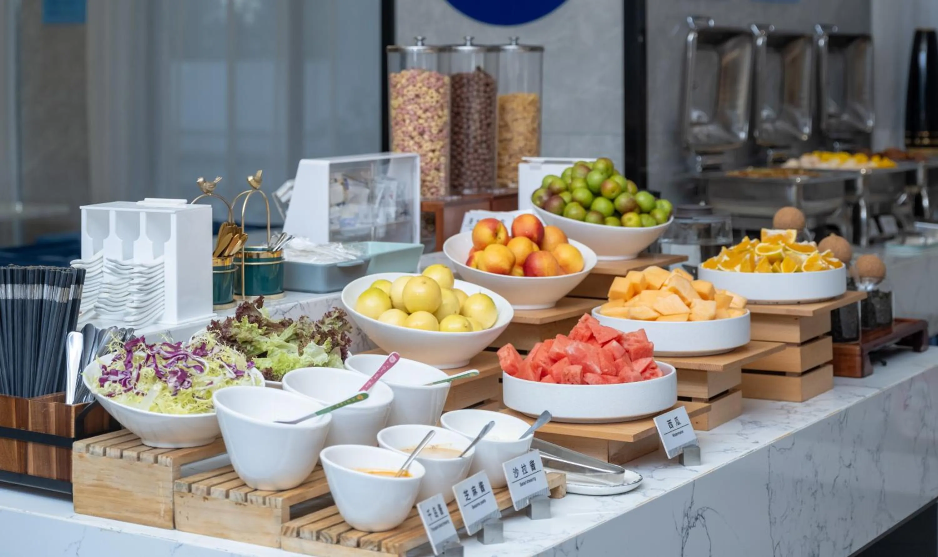 Breakfast in Holiday Inn Express Zhuhai Grand Theater by IHG