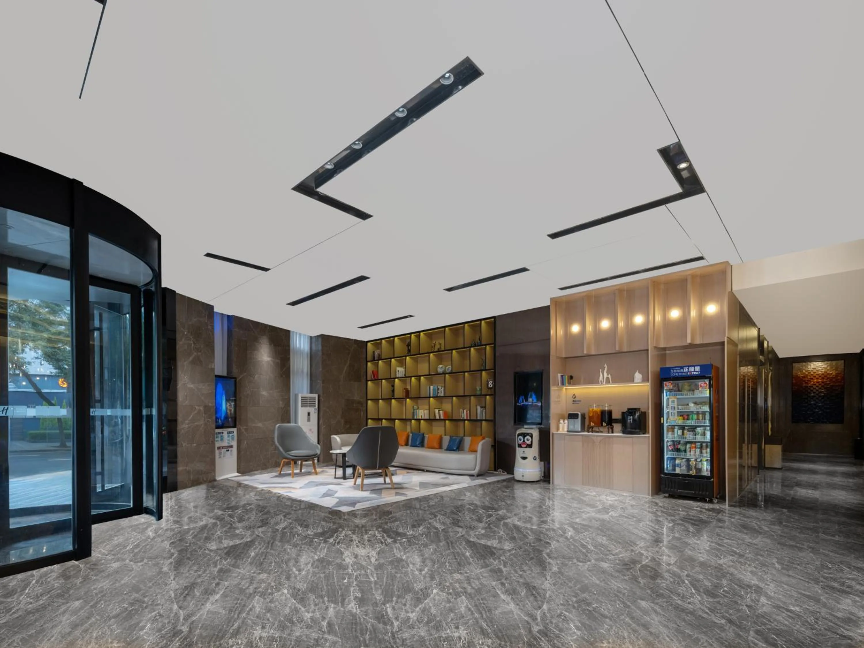 Lobby or reception in Holiday Inn Express Zhuhai Grand Theater by IHG