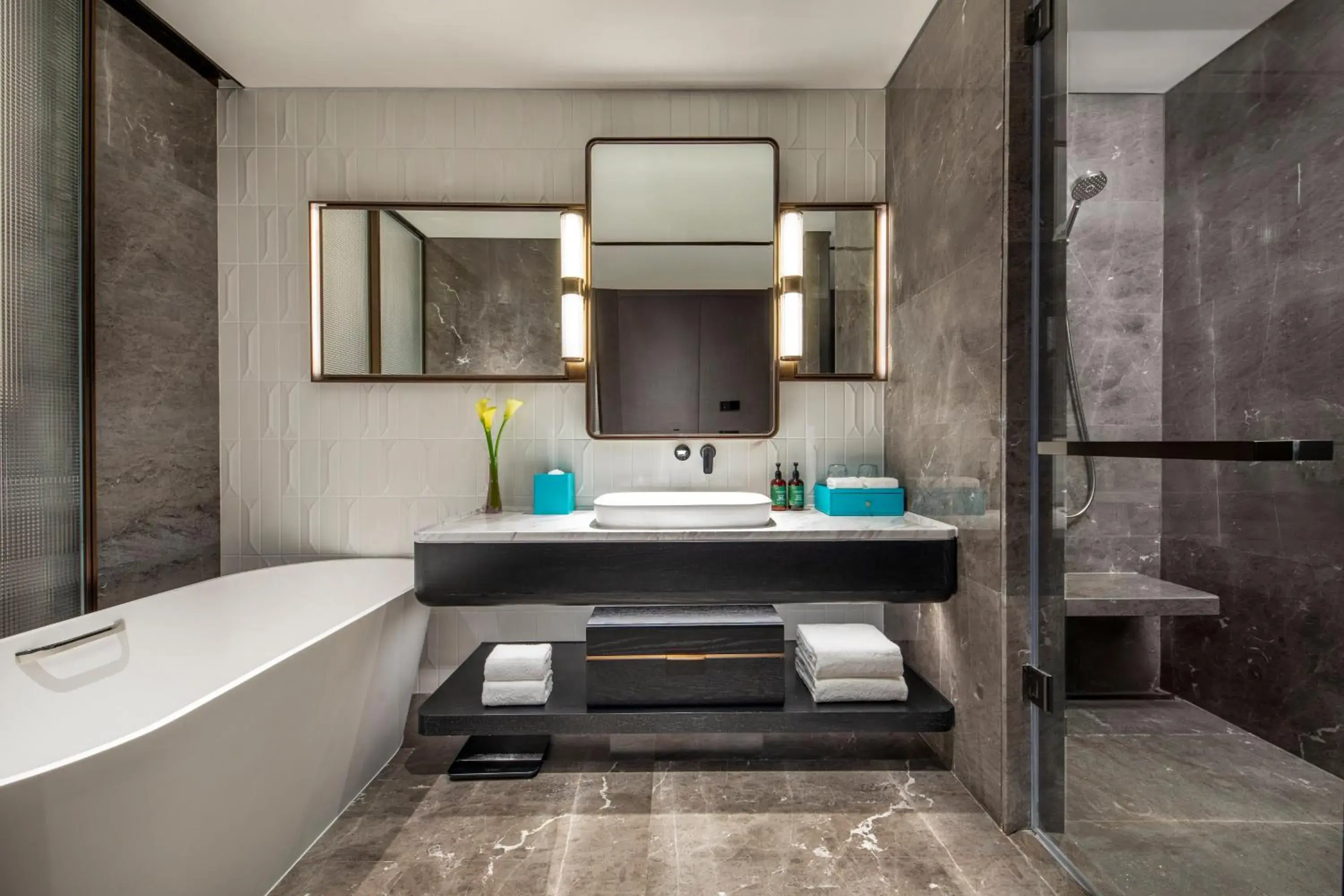 Standard Double Room with Two Double Beds in Crowne Plaza Beijing Tongzhou Standard Double Room with Two Double Beds in Crowne Plaza Beijing Tongzhou