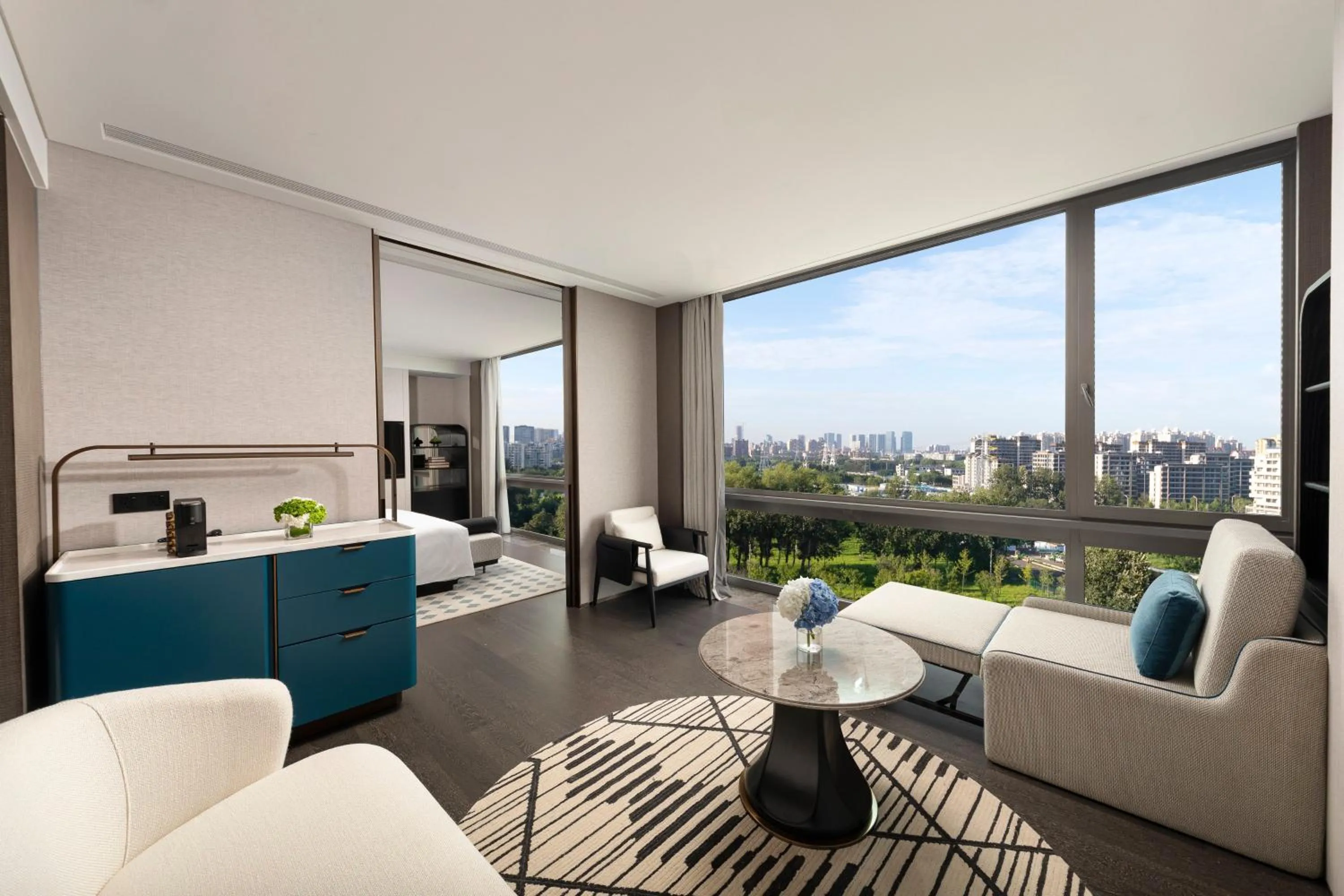 Photo of the whole room in Crowne Plaza Beijing Tongzhou