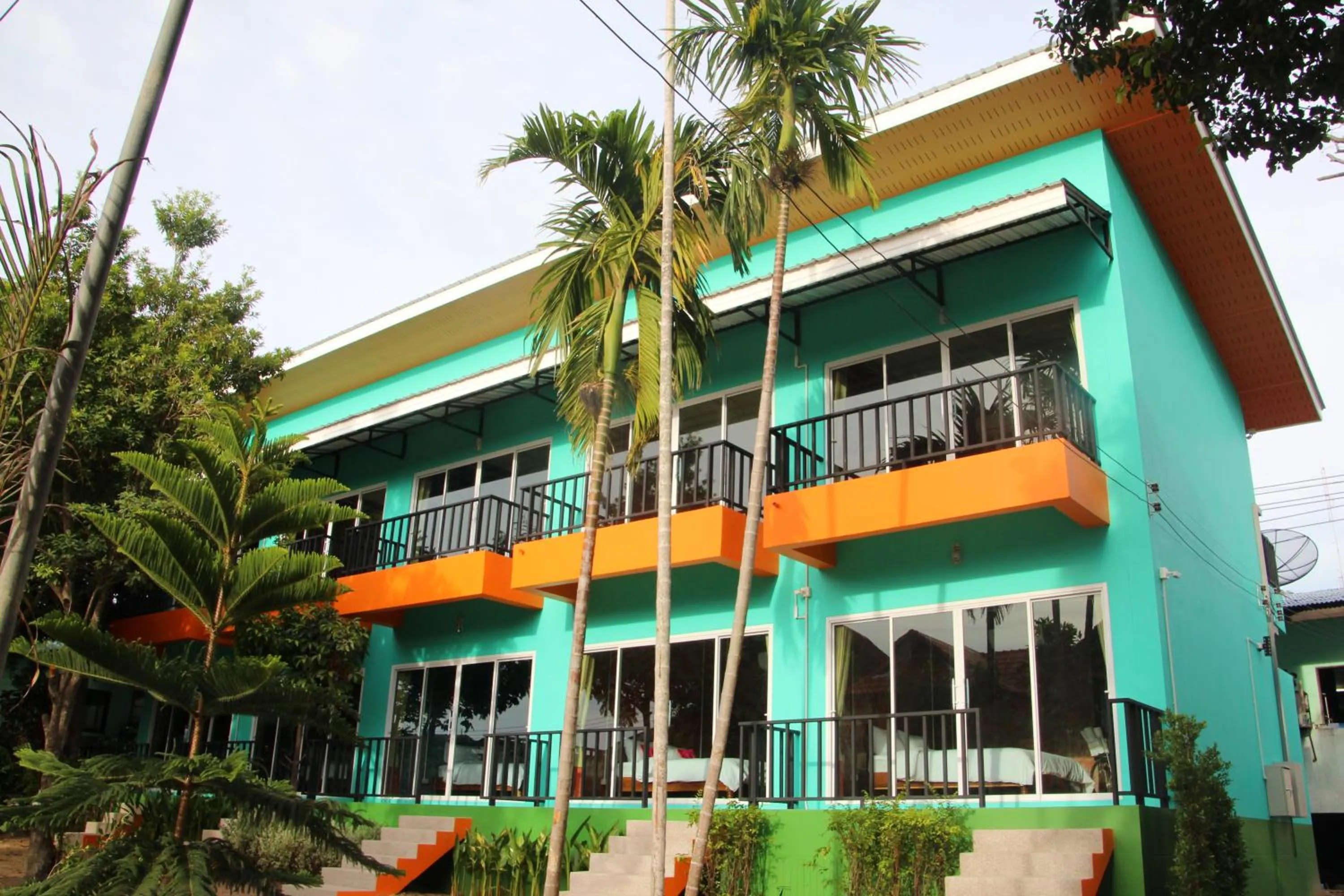 Property building in Samui Poshtel