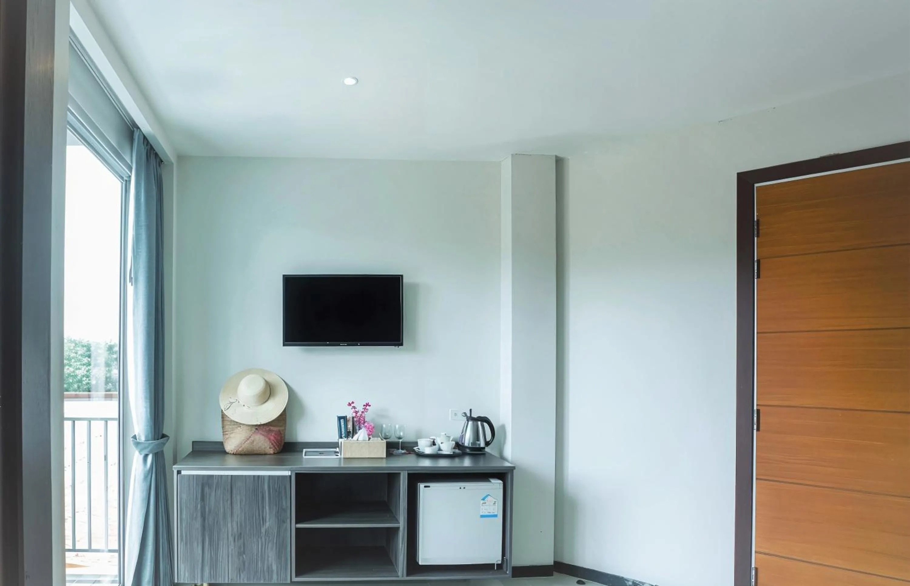 TV and multimedia in The Wings Boutique Hotels Krabi Ko Lanta