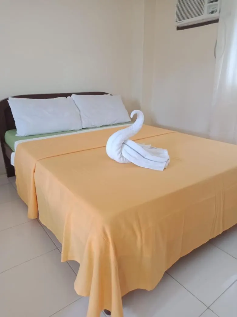 Bed in Villa Almedilla Pension House