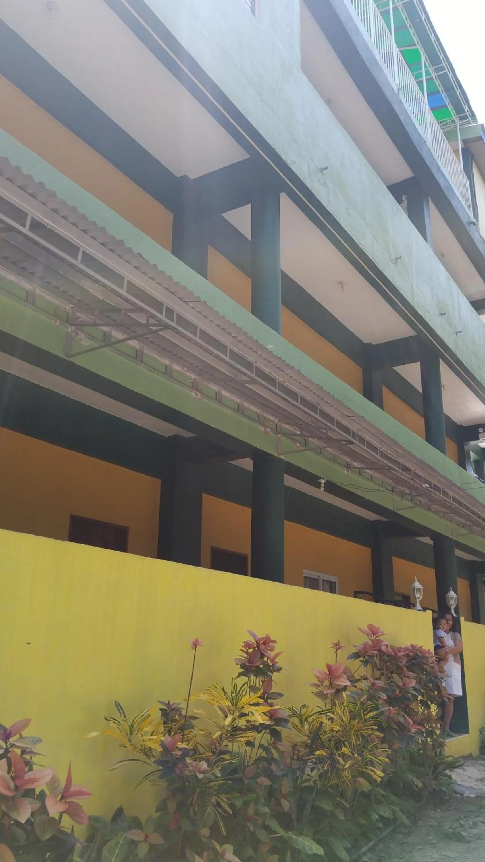 Property building in Villa Almedilla Pension House