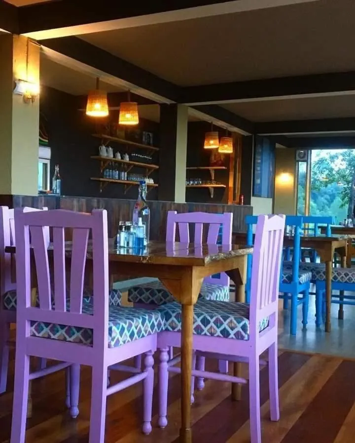 Restaurant/places to eat in Kasar Rainbow Yoga Retreat