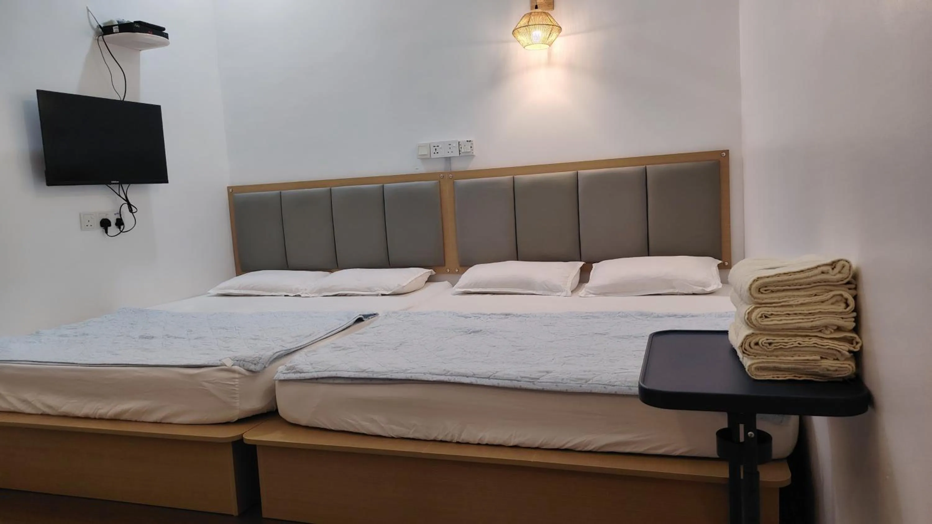 Bed in Penang Hill Lodge