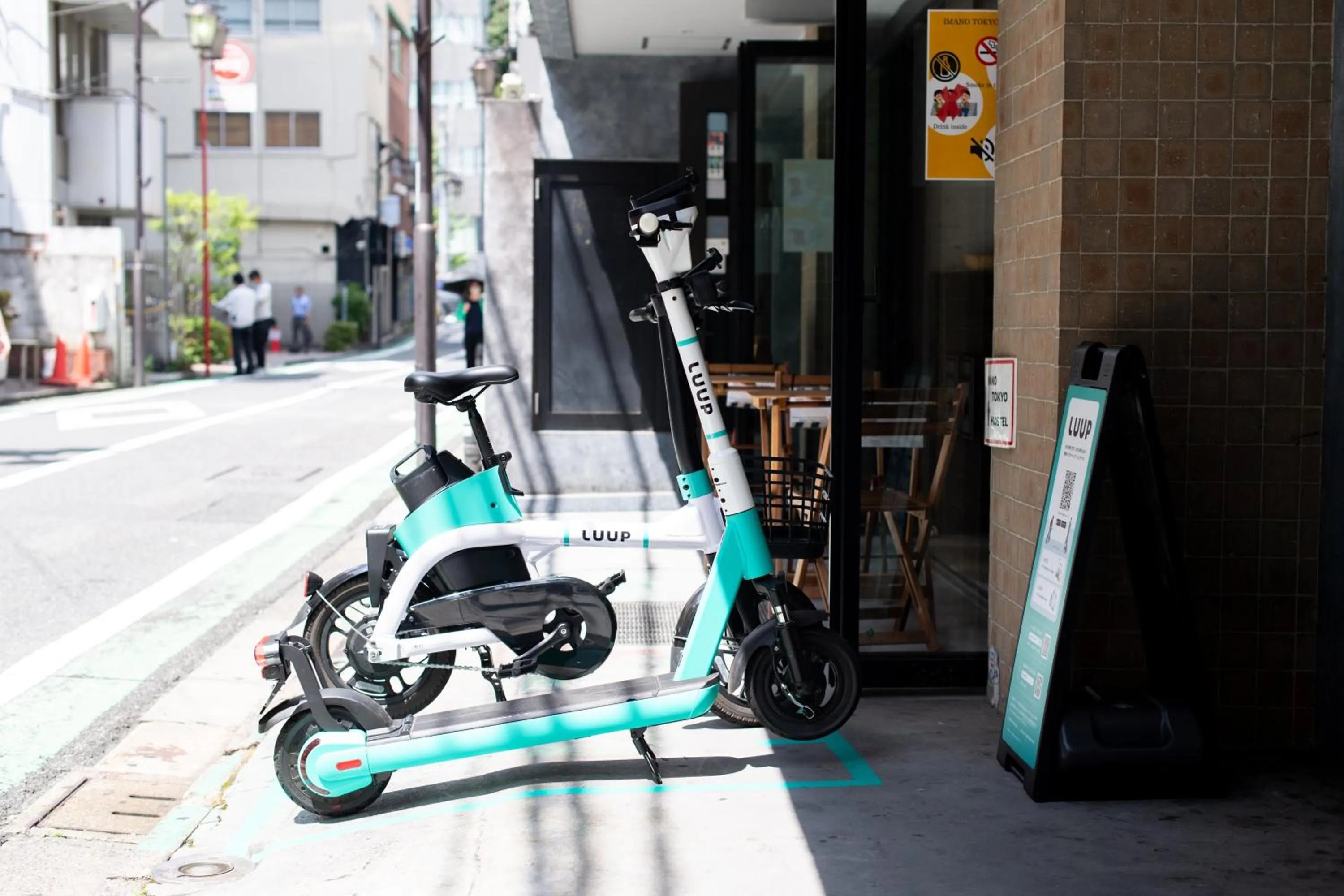 Lounge or bar in Imano Tokyo Hostel