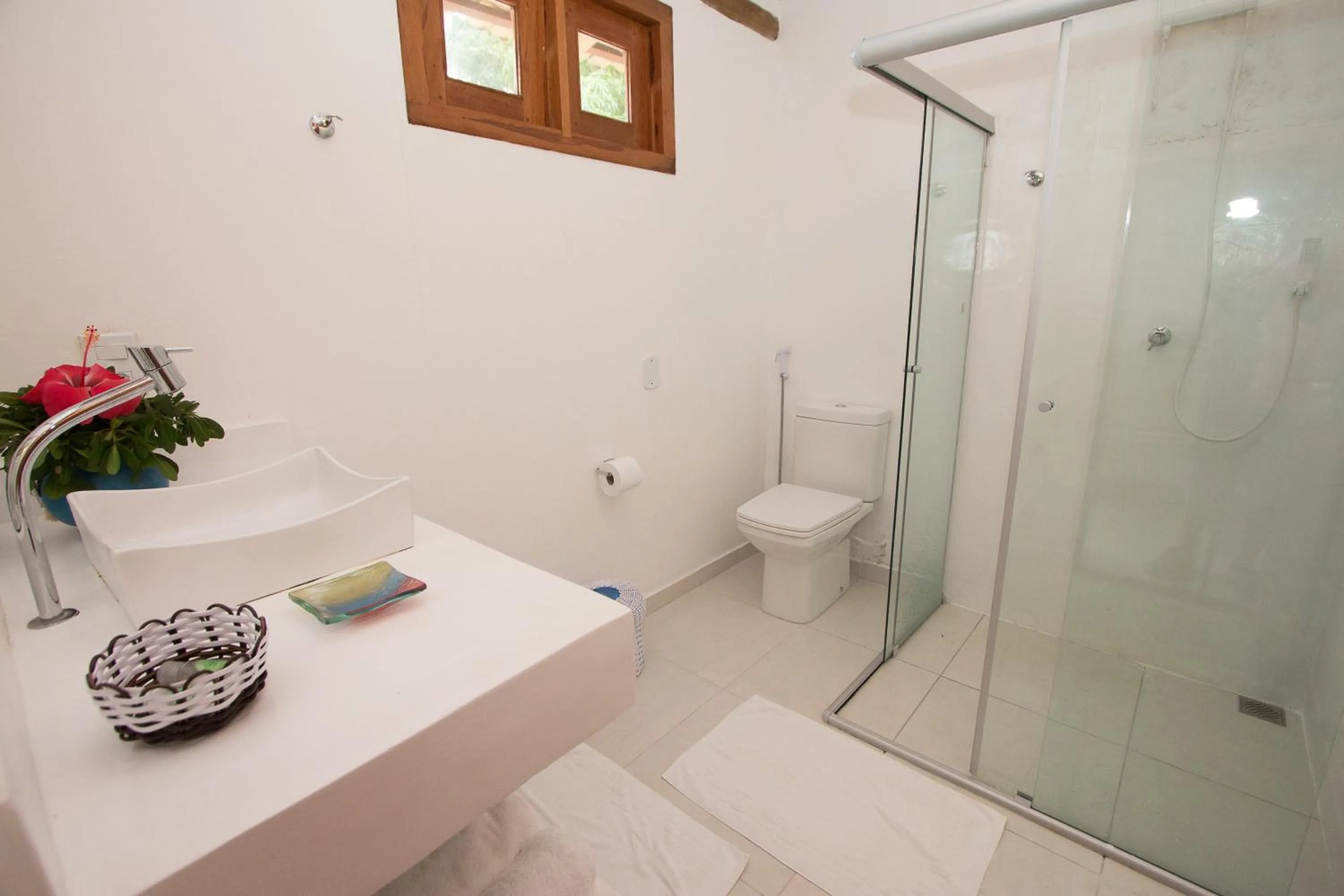 Shower in Rio Da Barra Villa Hotel