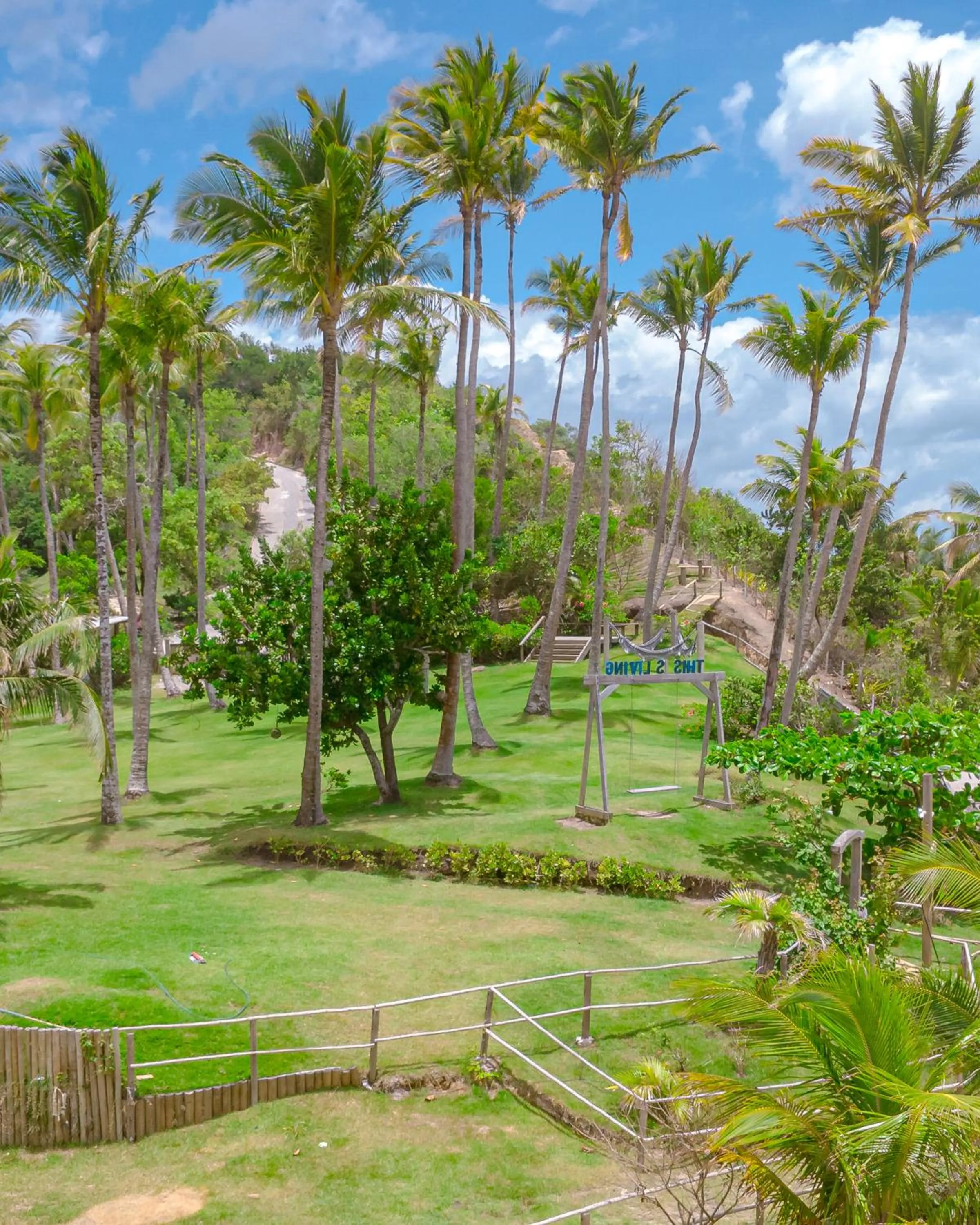 Garden in Rio Da Barra Villa Hotel