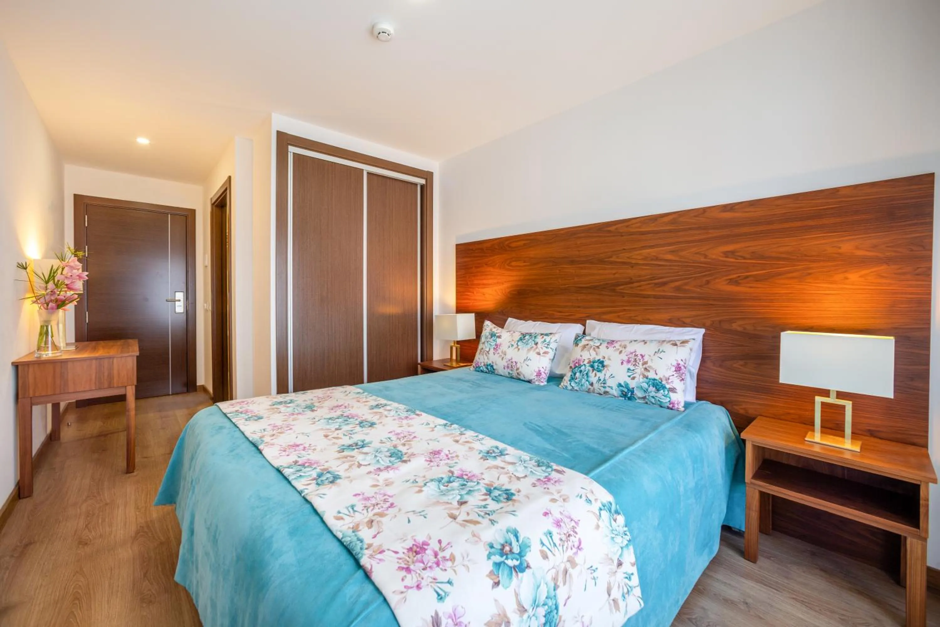 Bed in Hotel Nossa Senhora da Paz