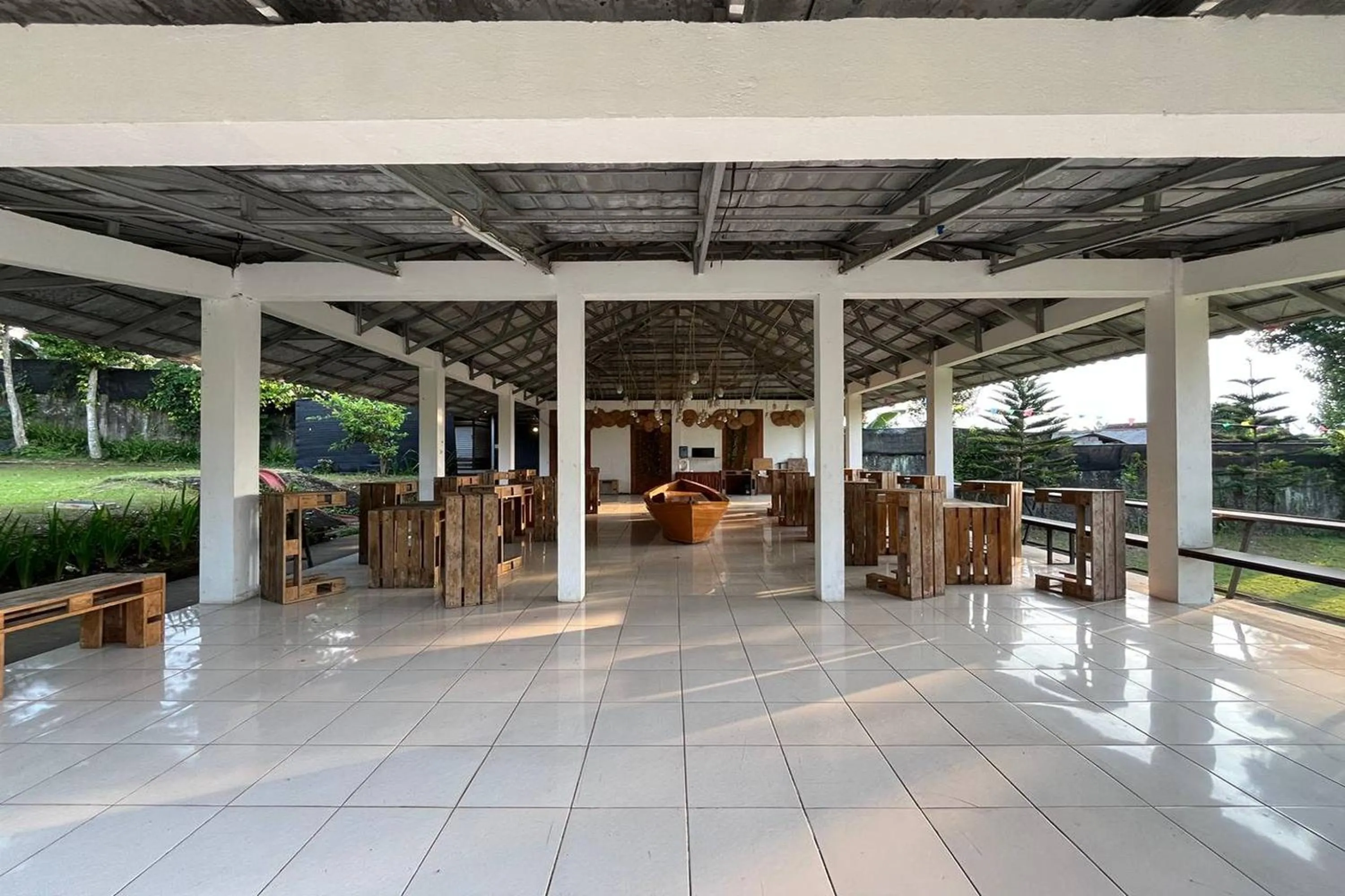 Living room in Tjapoeng Resort Pancawati