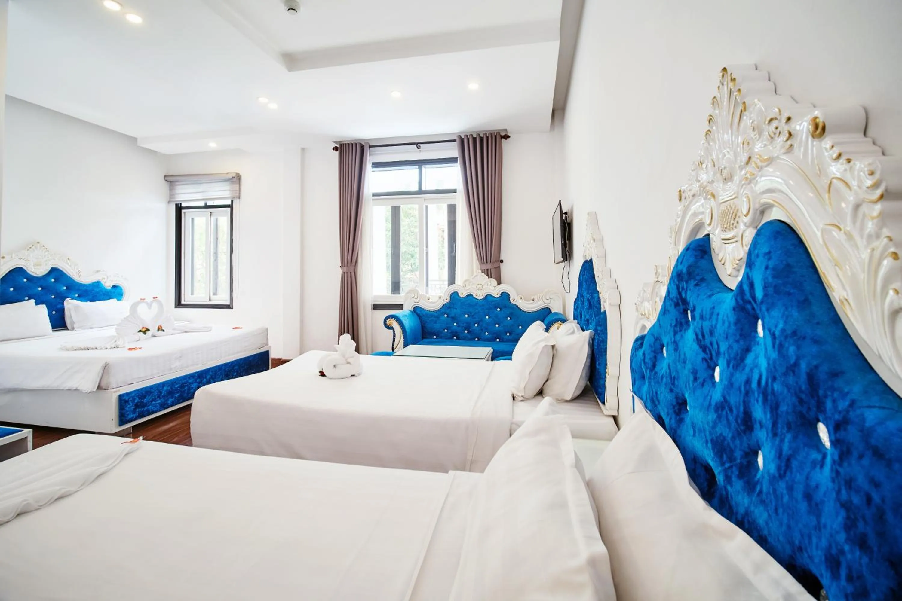 Bedroom, Bed in Hoian Nostalgia Hotel