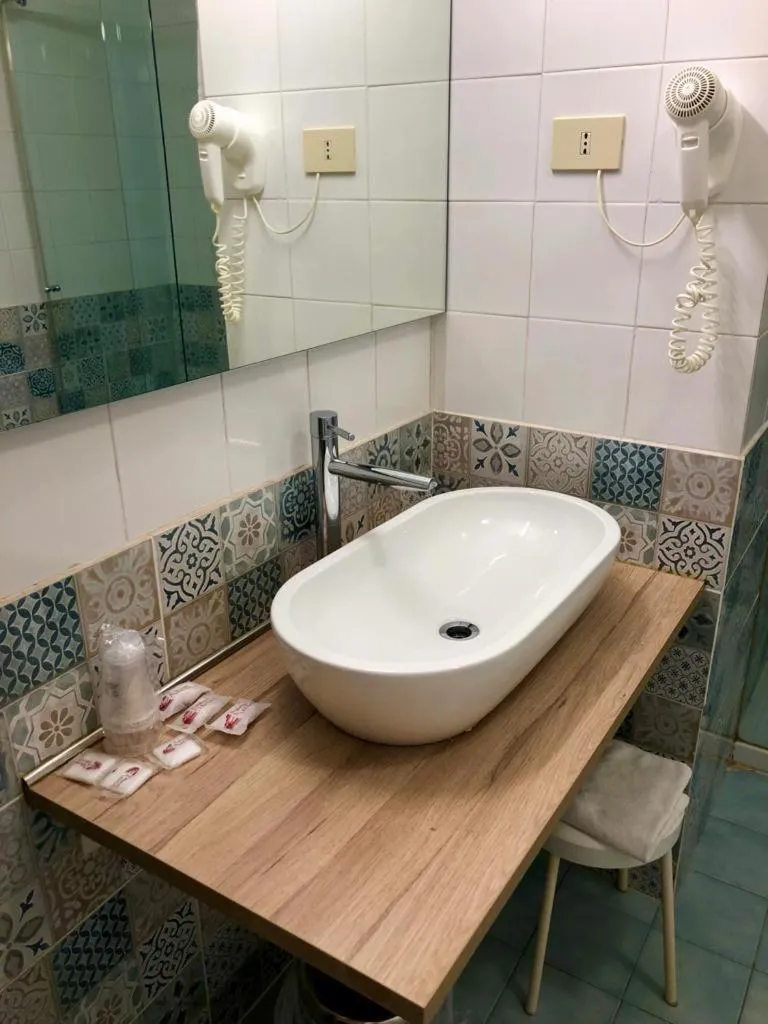 Bathroom in Hotel Arcadia