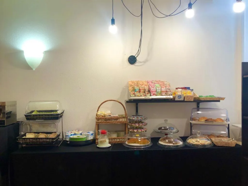 Breakfast in Hotel Arcadia