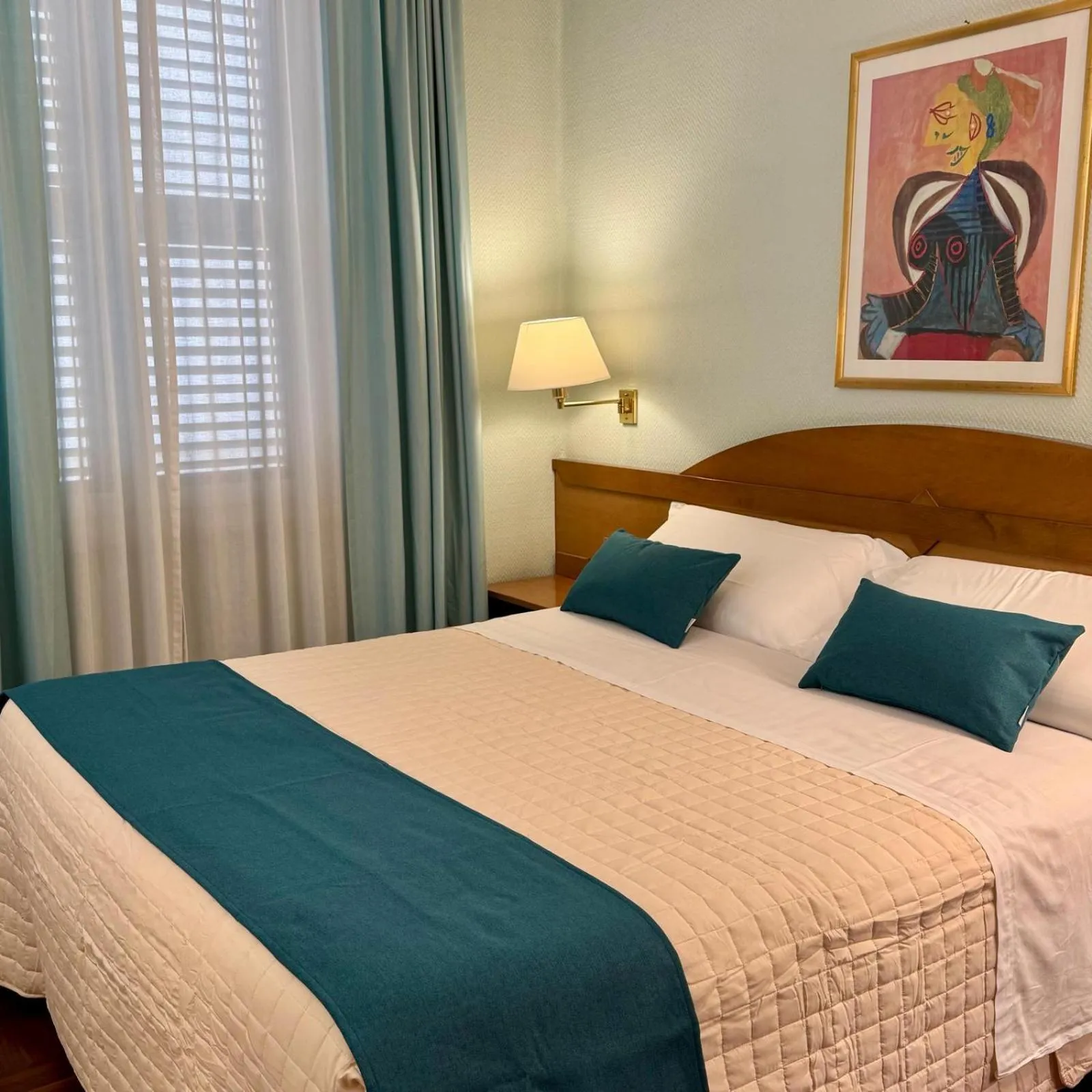 Bed in Hotel Arcadia