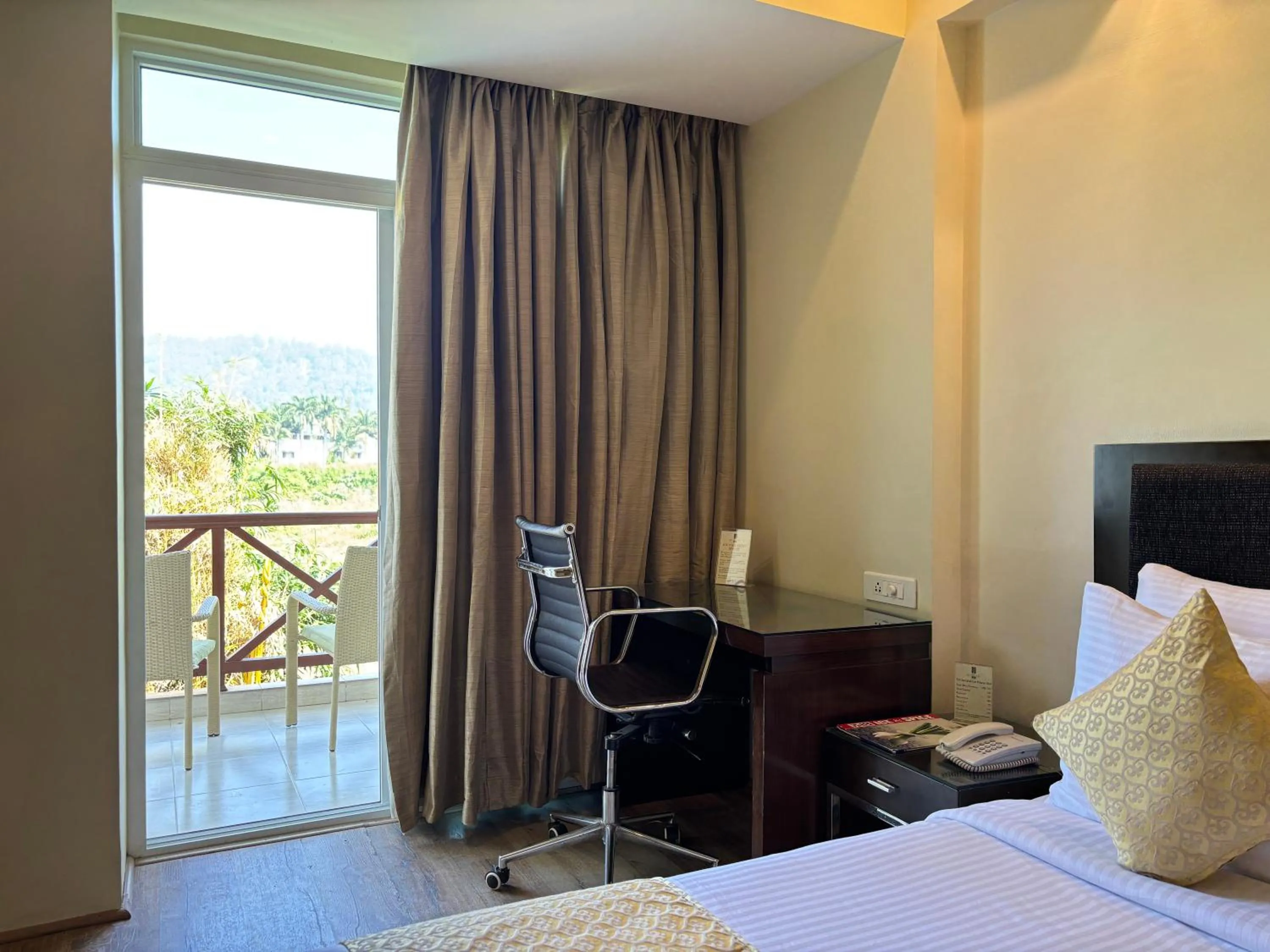 Balcony/Terrace, Bed in Resort De Coracao - Corbett , Uttarakhand