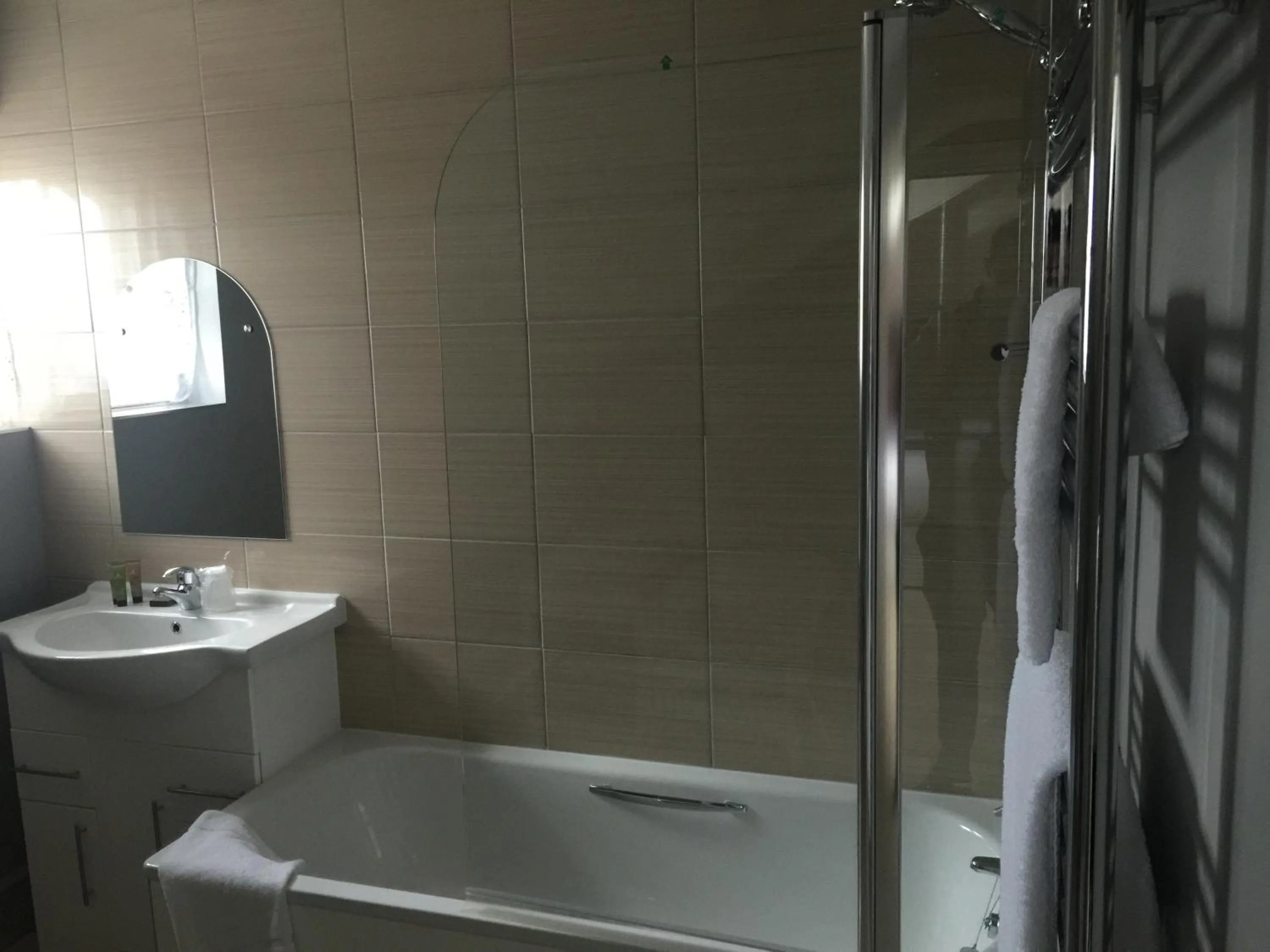 Bathroom in The Clyffe Hotel