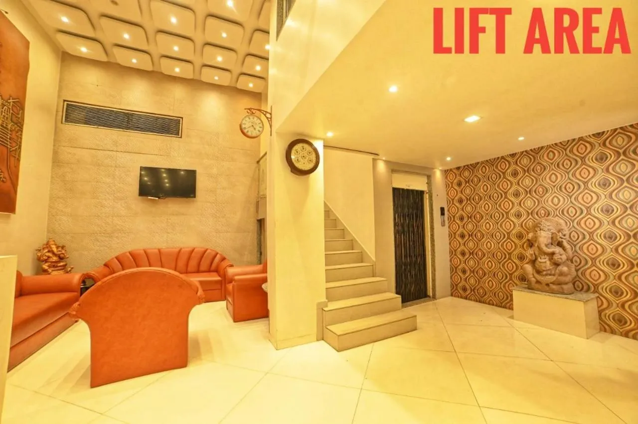 elevator in Hotel Amrta