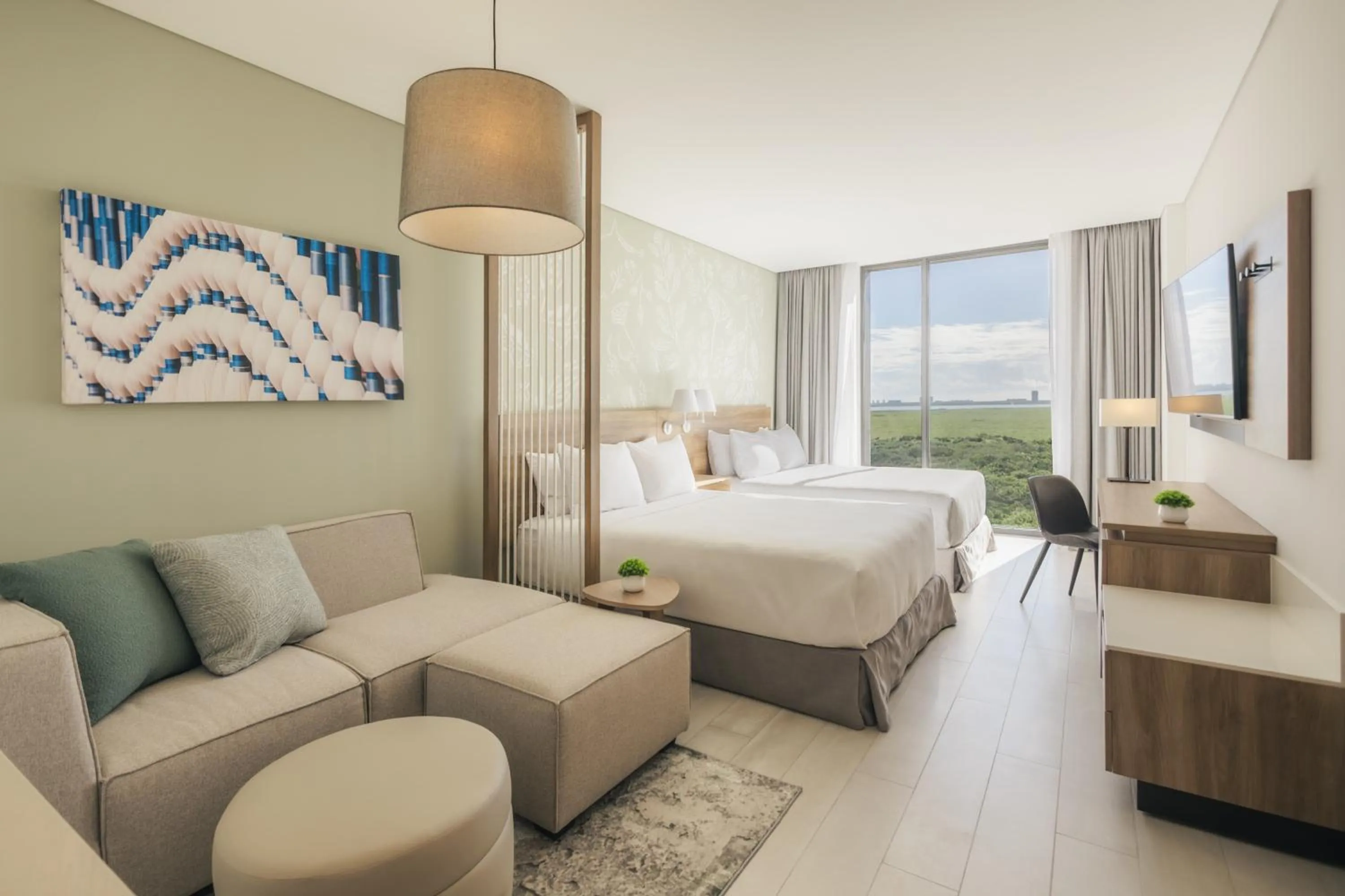 Photo of the whole room, Bed in Hyatt Place Cancun Airport