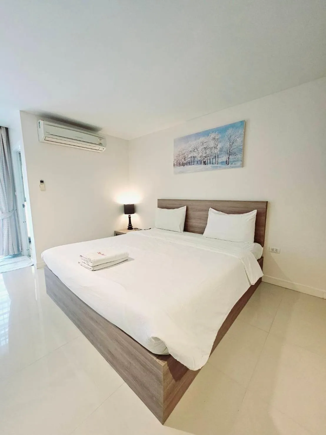 Bed in Similan Mansion