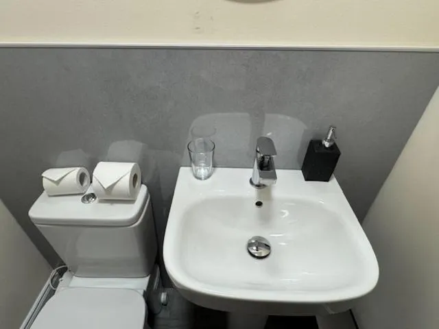 Bathroom in Royal Hotel