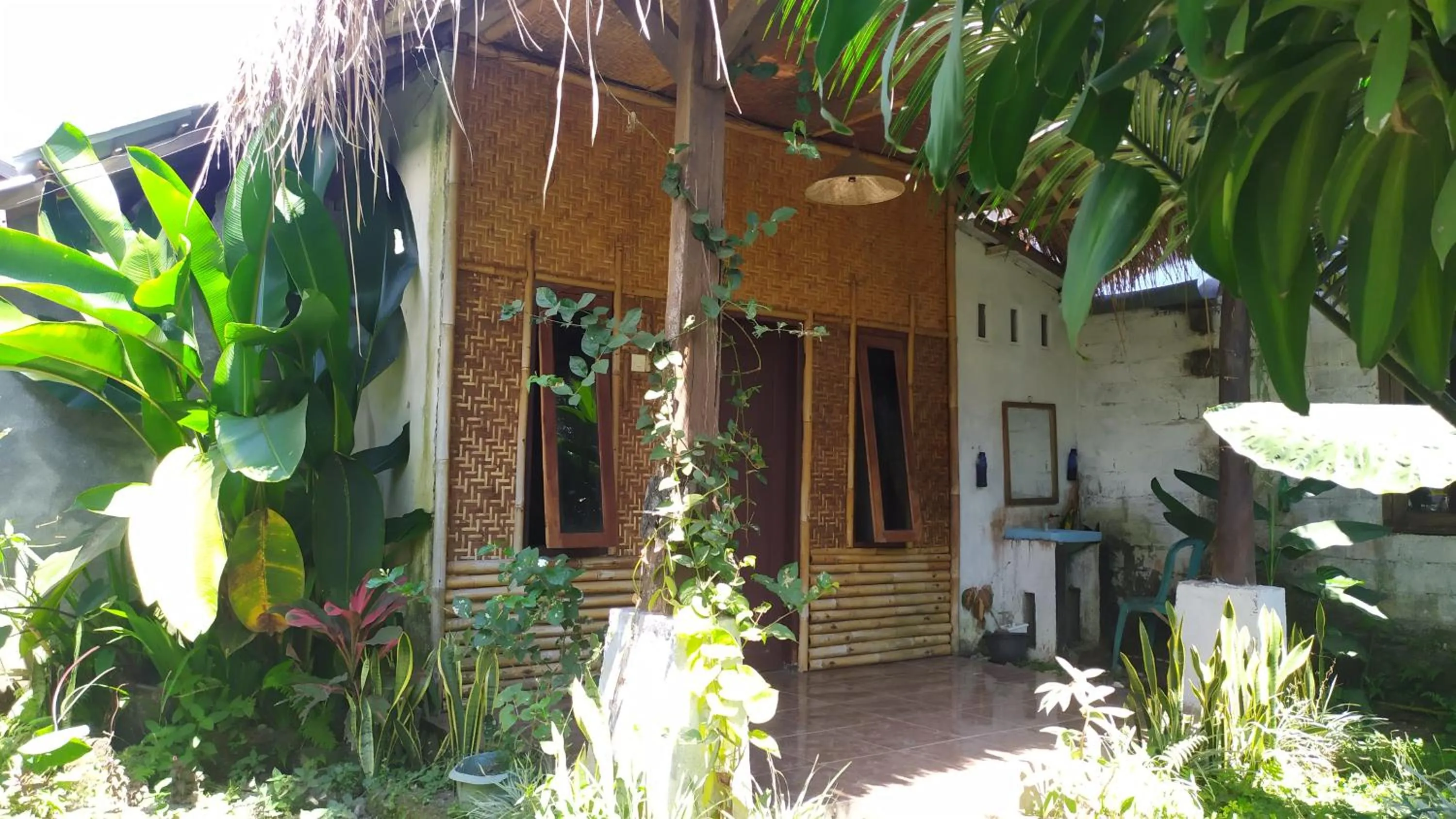 Property building in Kembang Kuning Cottages