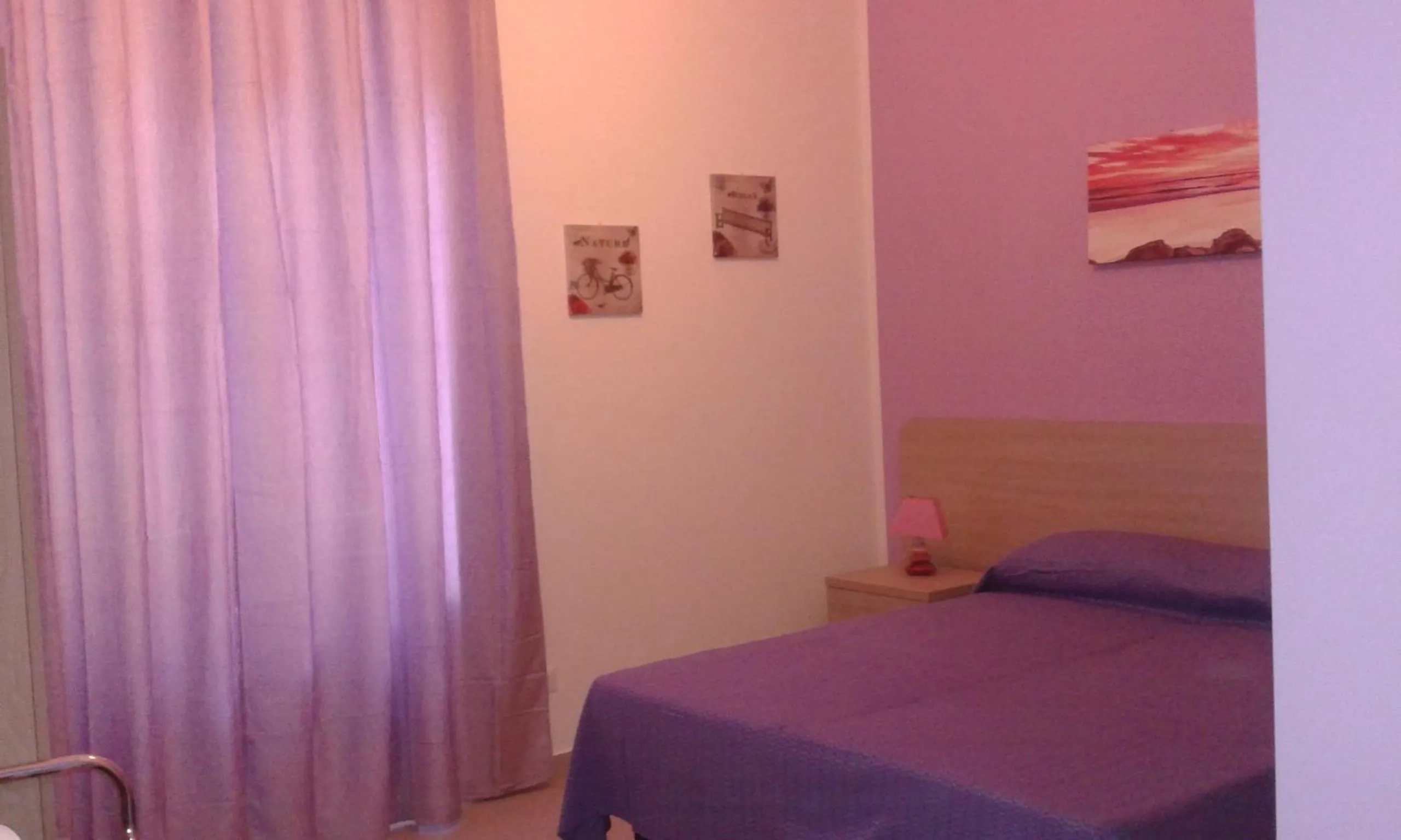 Photo of the whole room, Bed in Buonaluna B&B