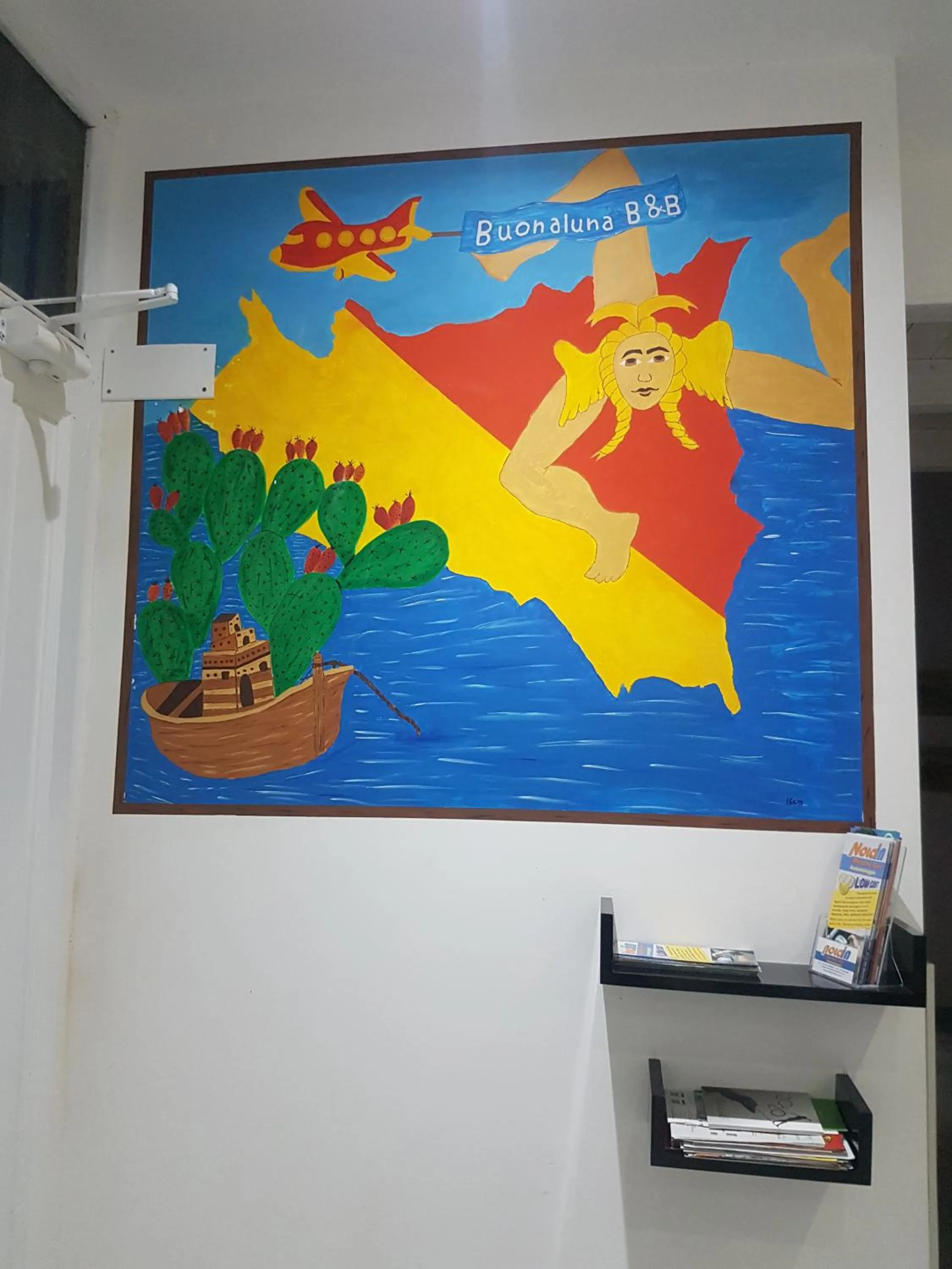 Decorative detail in Buonaluna B&B