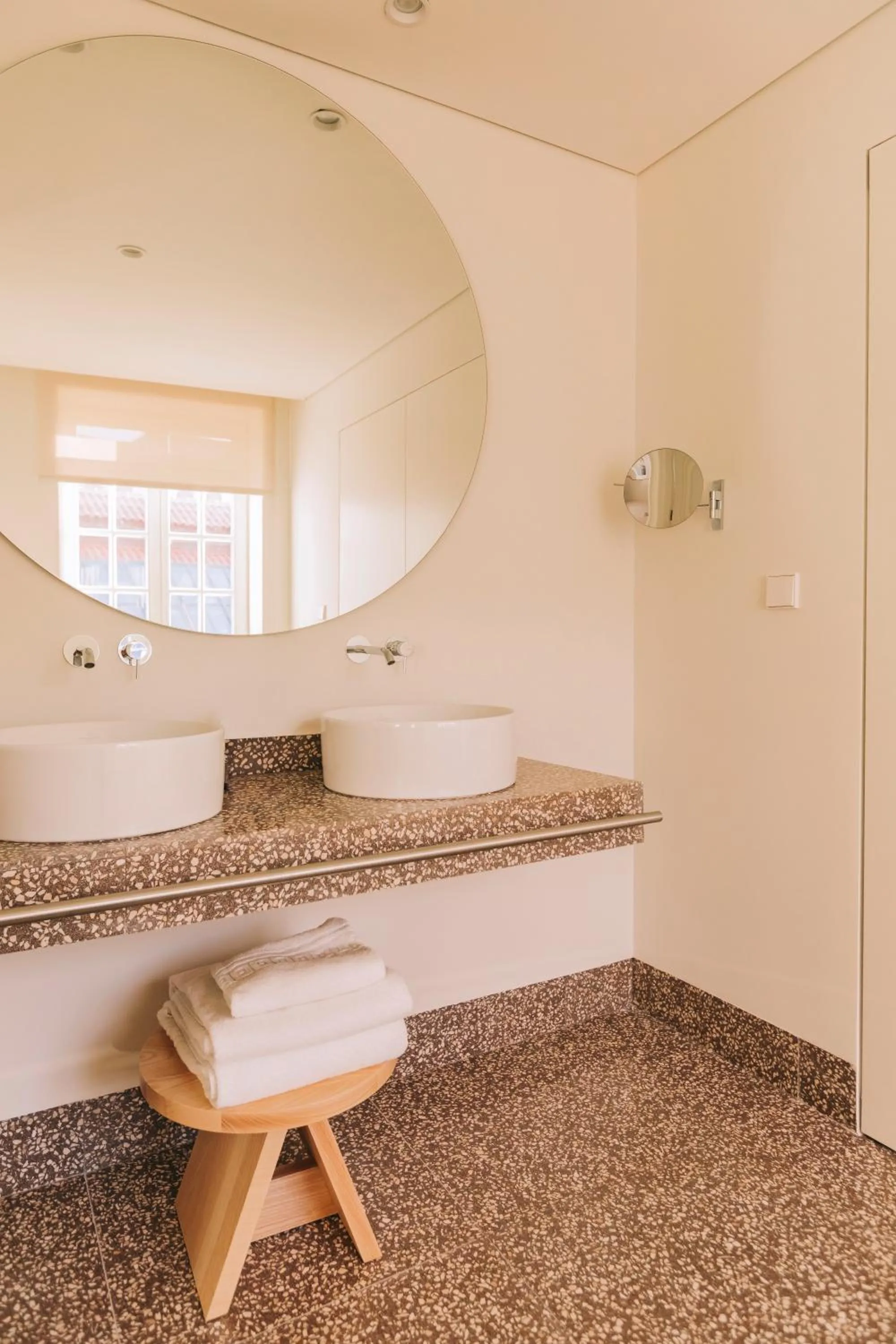 Bathroom in LENSCAPE Coterie