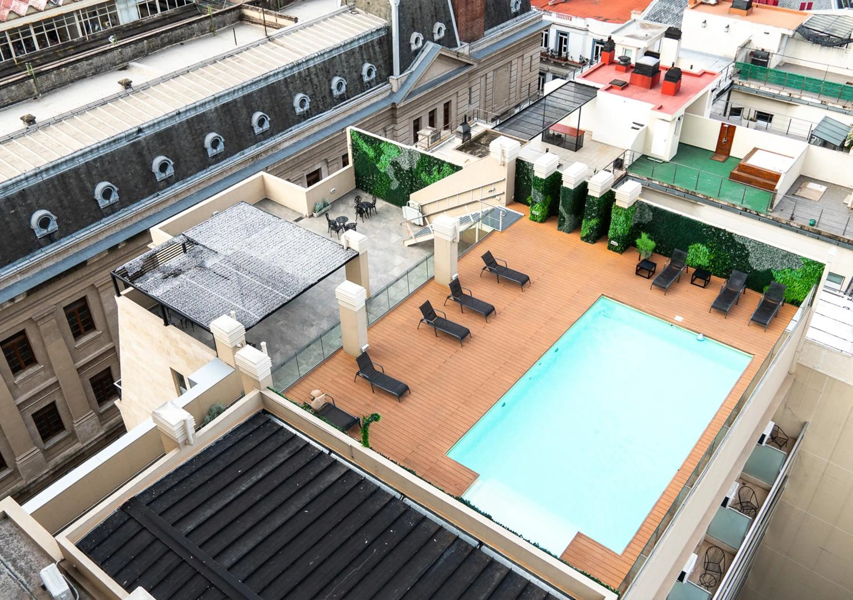 Bird's eye view in La Cisterna by DOT Suites