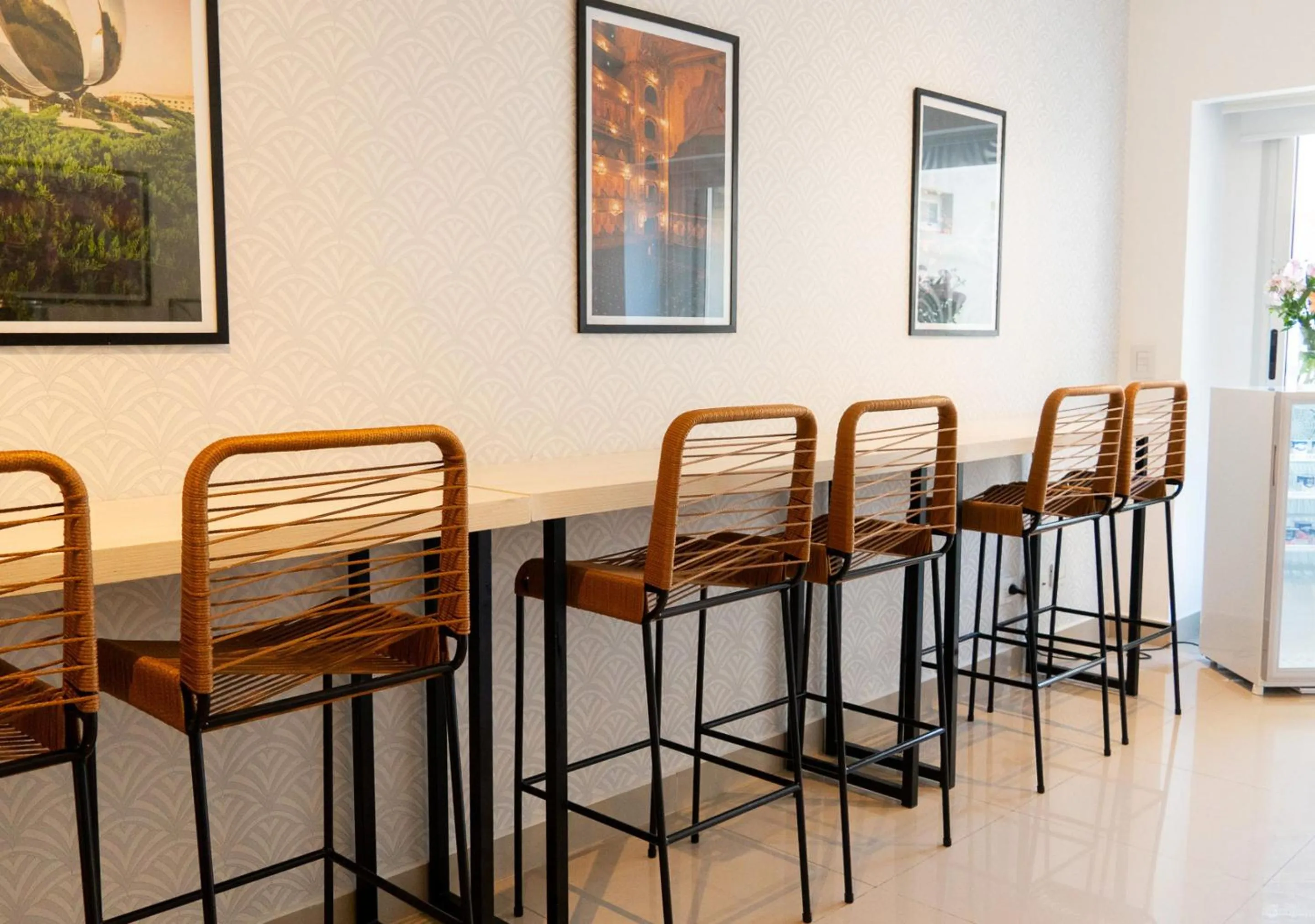 Breakfast in La Cisterna by DOT Suites