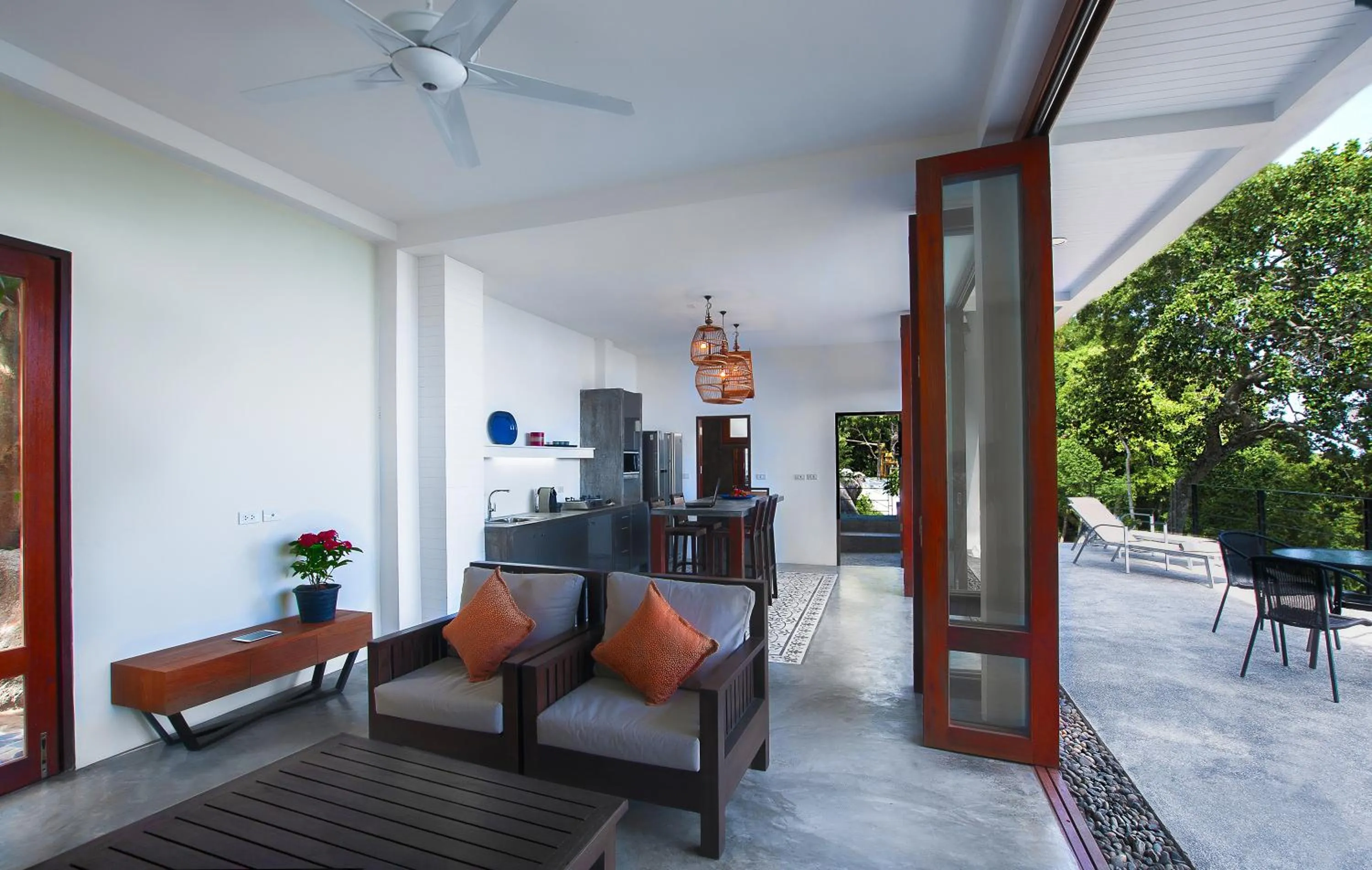 Day in Philip's Villa