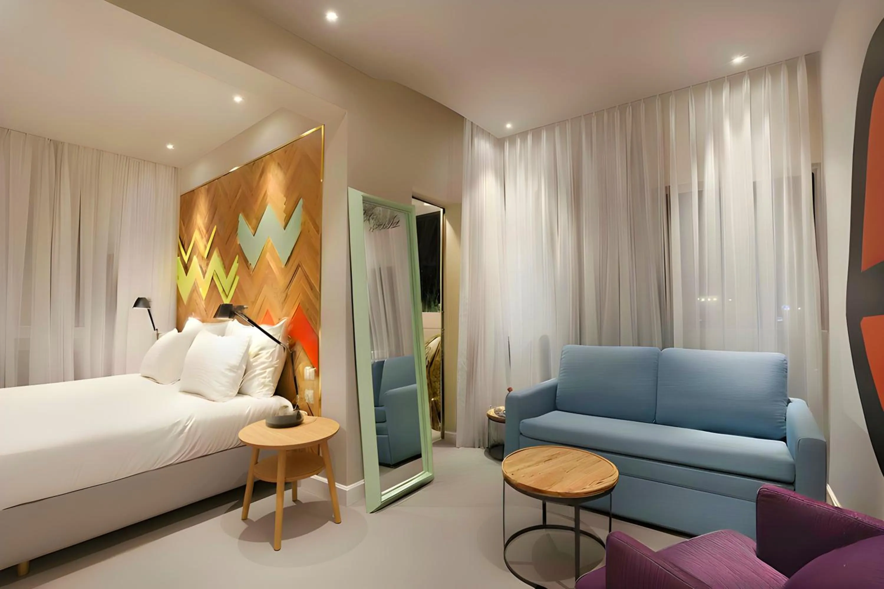 Balcony/Terrace, Bed in Cucu Hotel