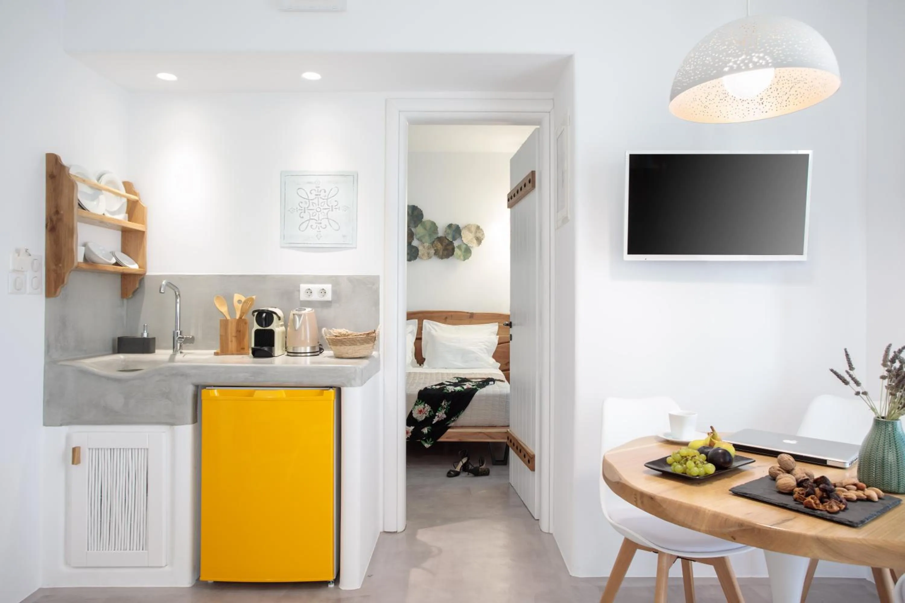 Kitchen or kitchenette in Halcyon Suites and Villas Naxos