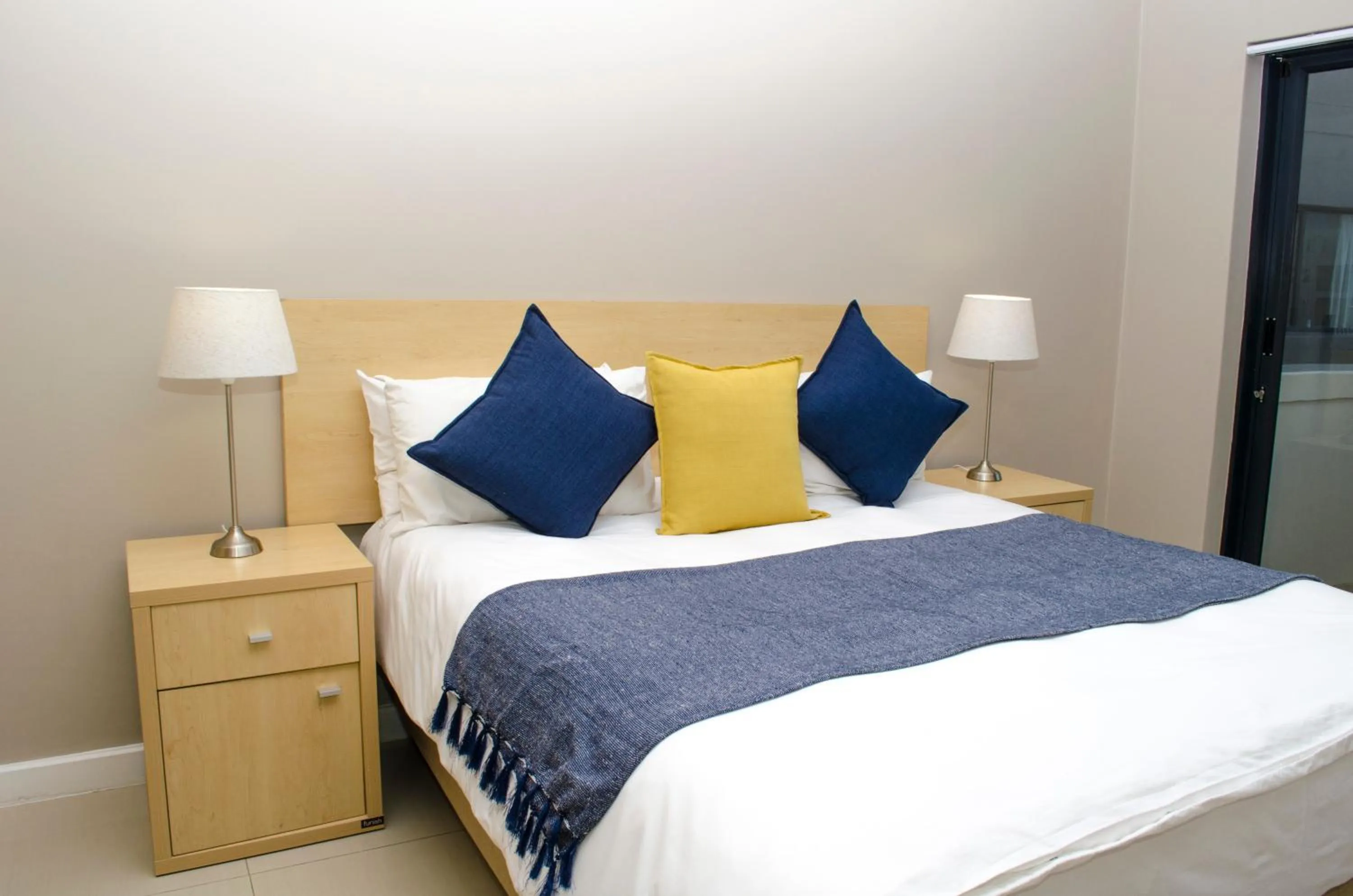 Bedroom, Bed in Knightsbridge Luxury Apartments