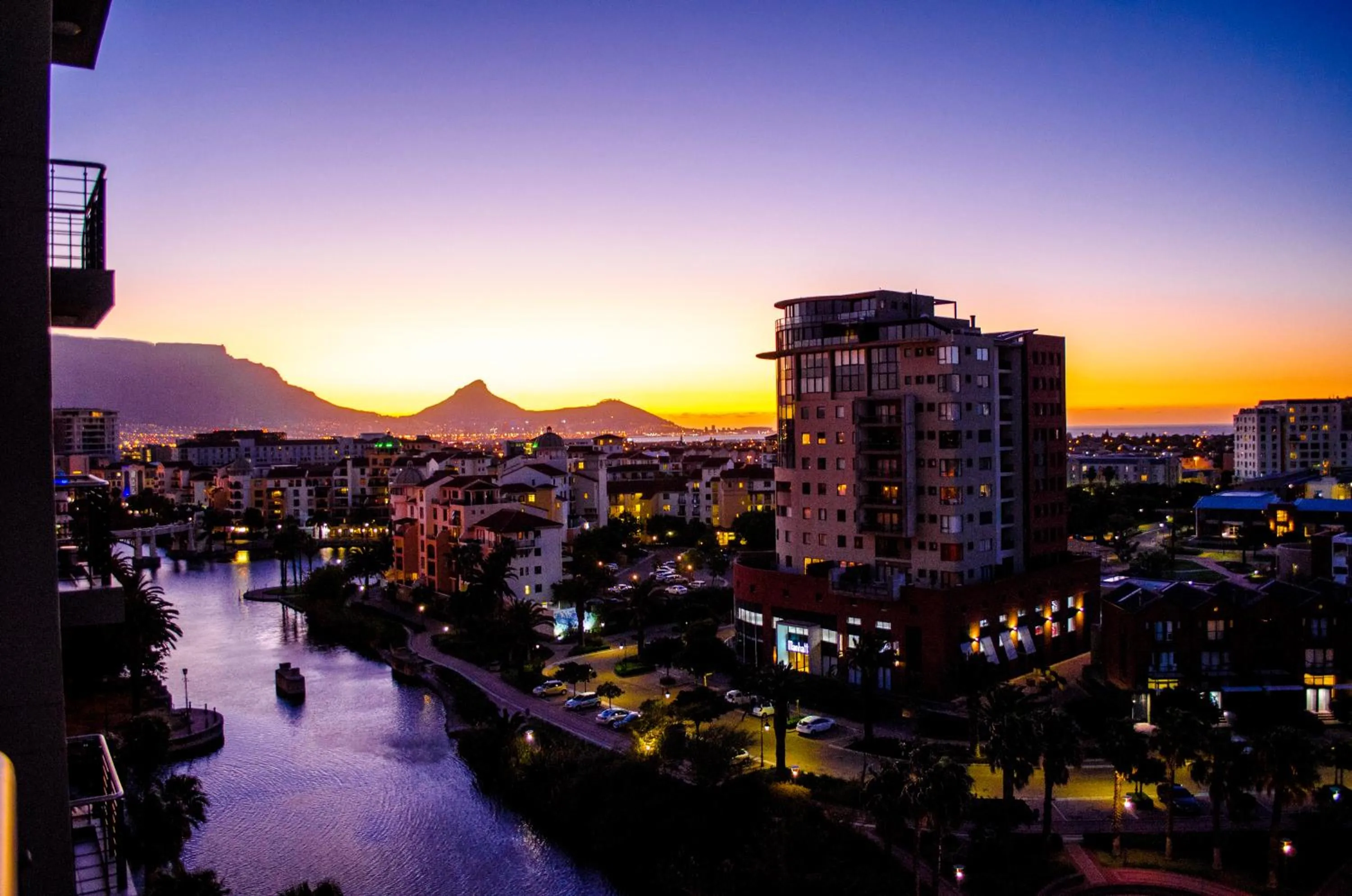 Neighbourhood in Knightsbridge Luxury Apartments