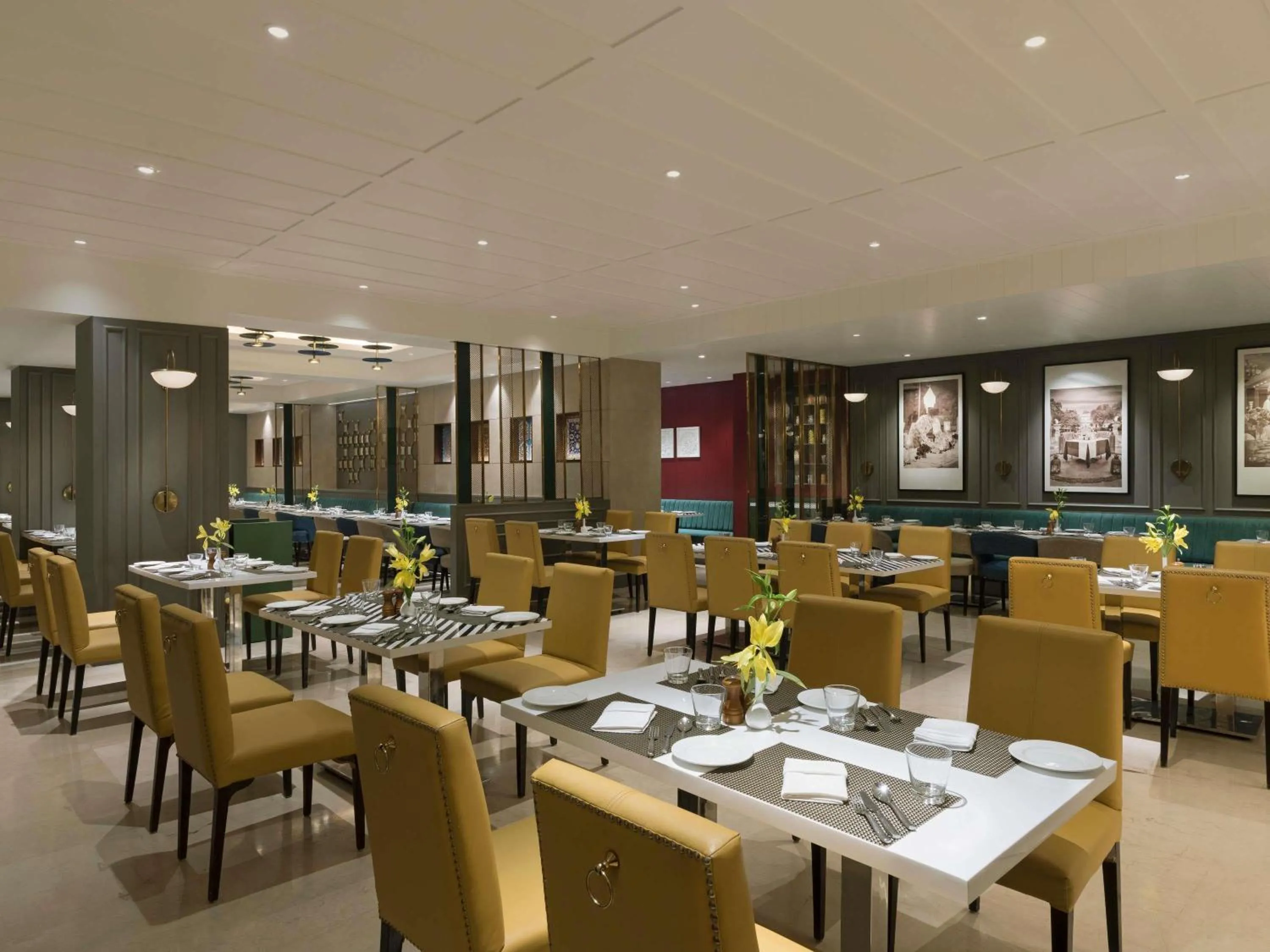 Restaurant/places to eat in Grand Mercure Agra - An Accor Brand