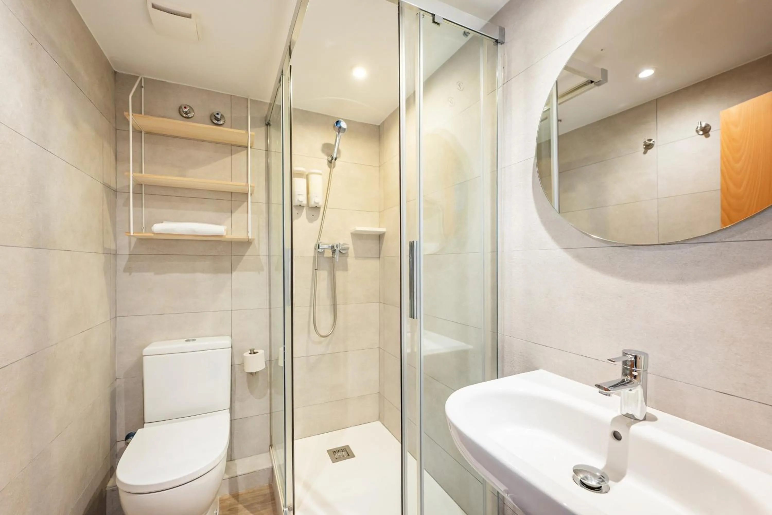 Shower in Standbyme Ramblas