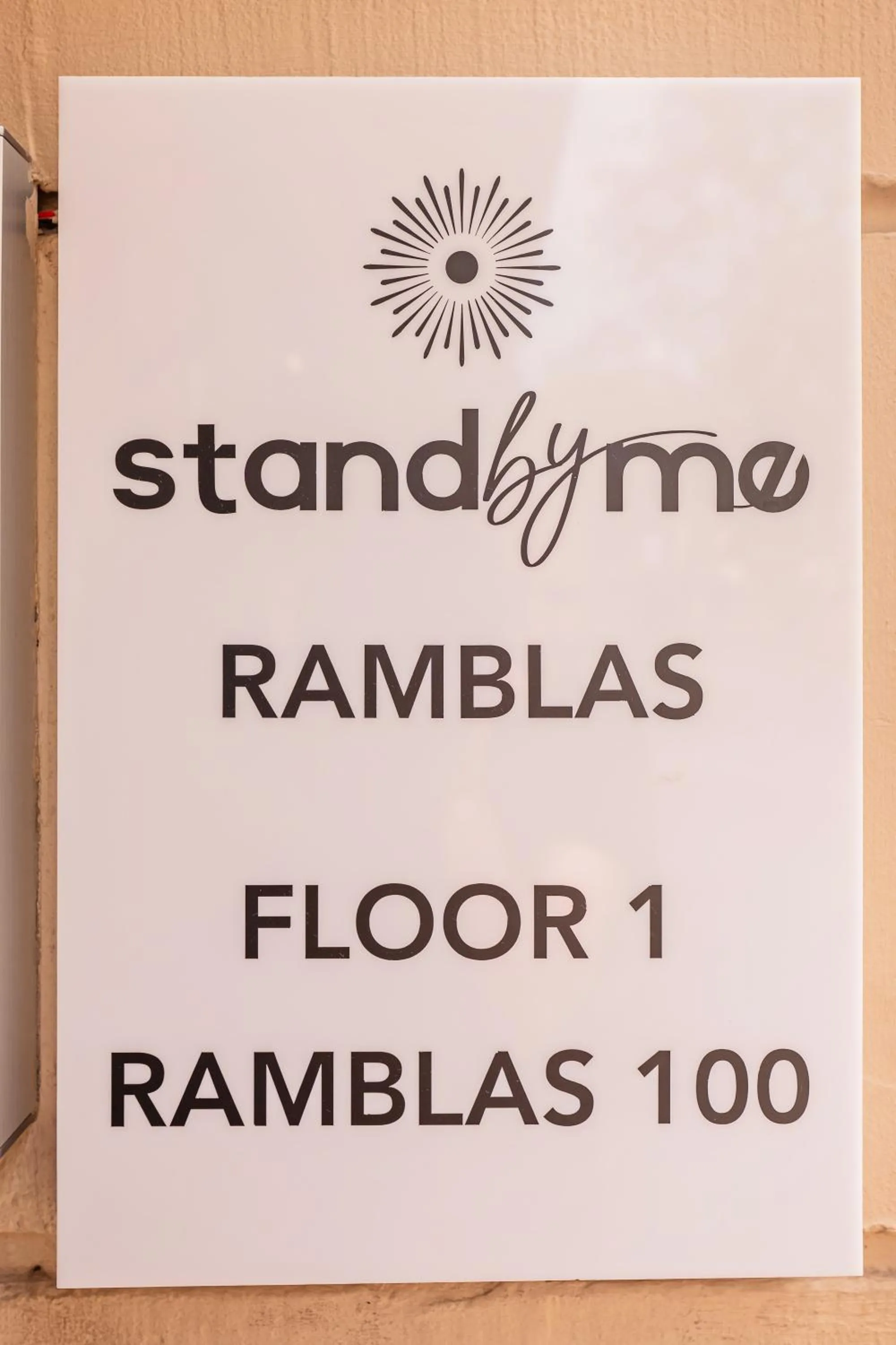 Property logo or sign in Standbyme Ramblas