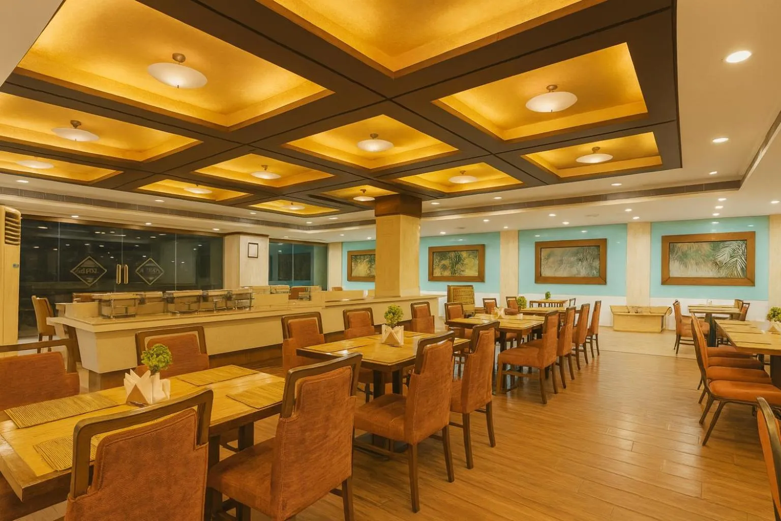 Restaurant/places to eat in The Sky Imperial Thaltej