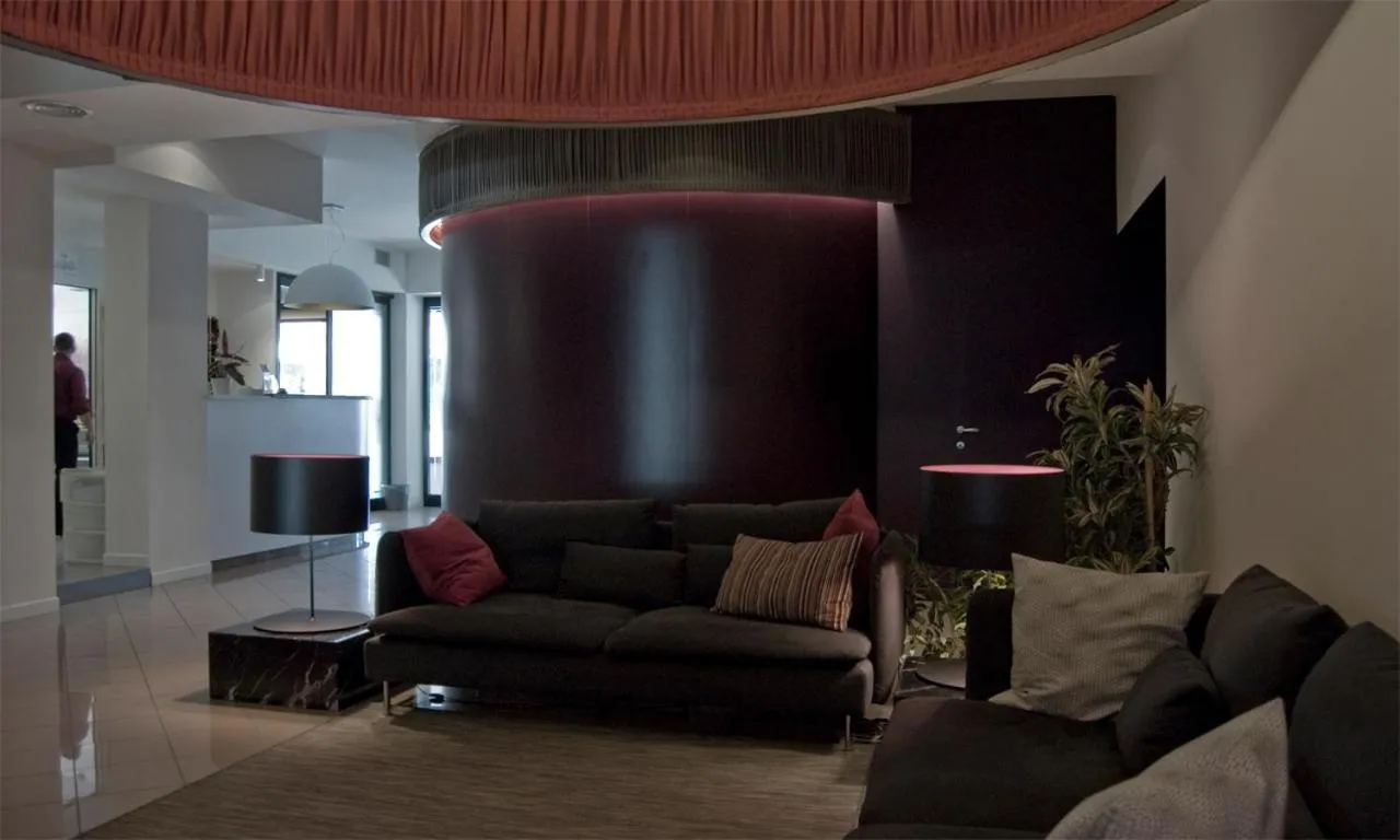 Communal lounge/ TV room in Hotel Oliva