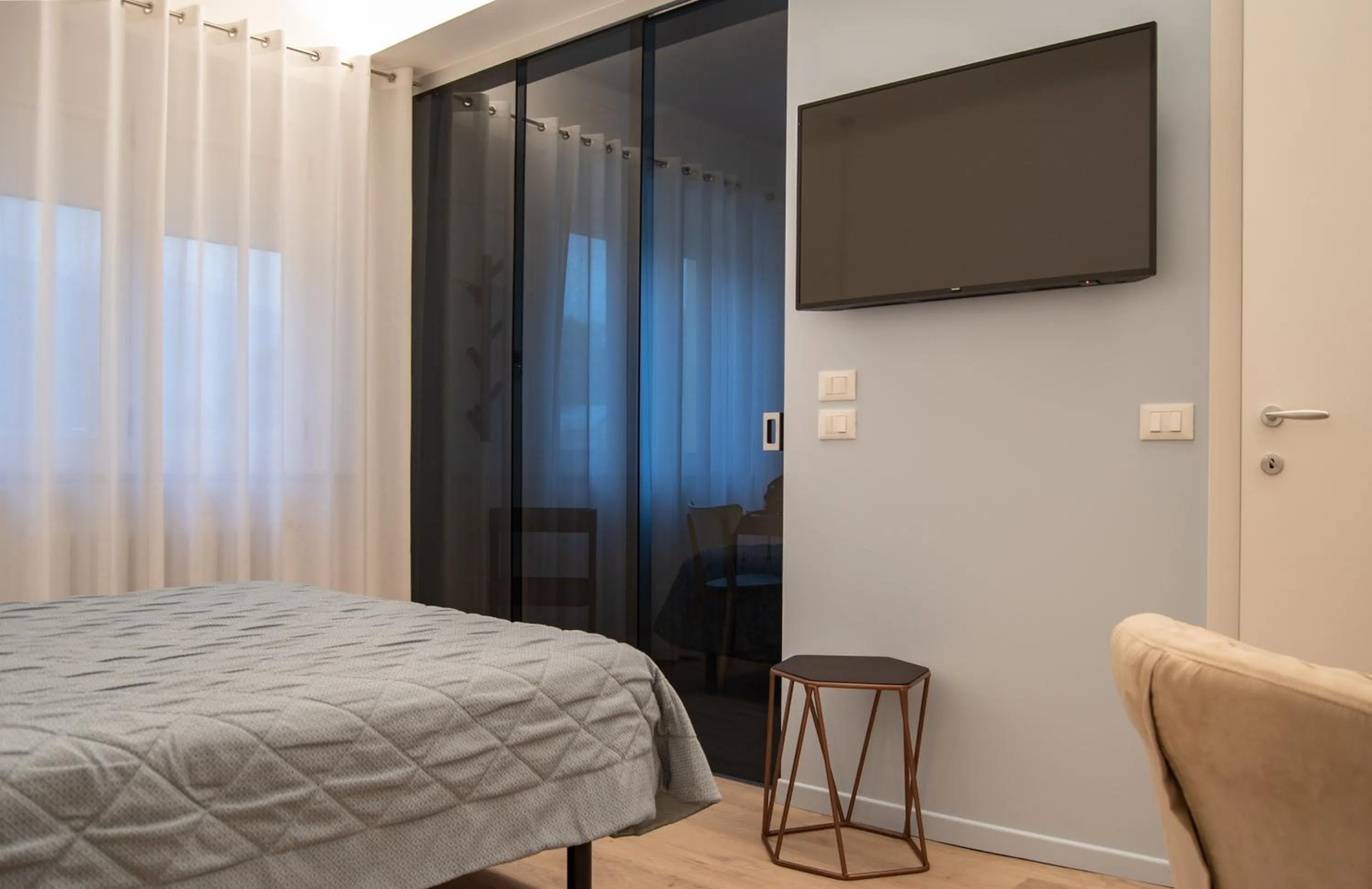 TV and multimedia, Bed in Hotel Oliva