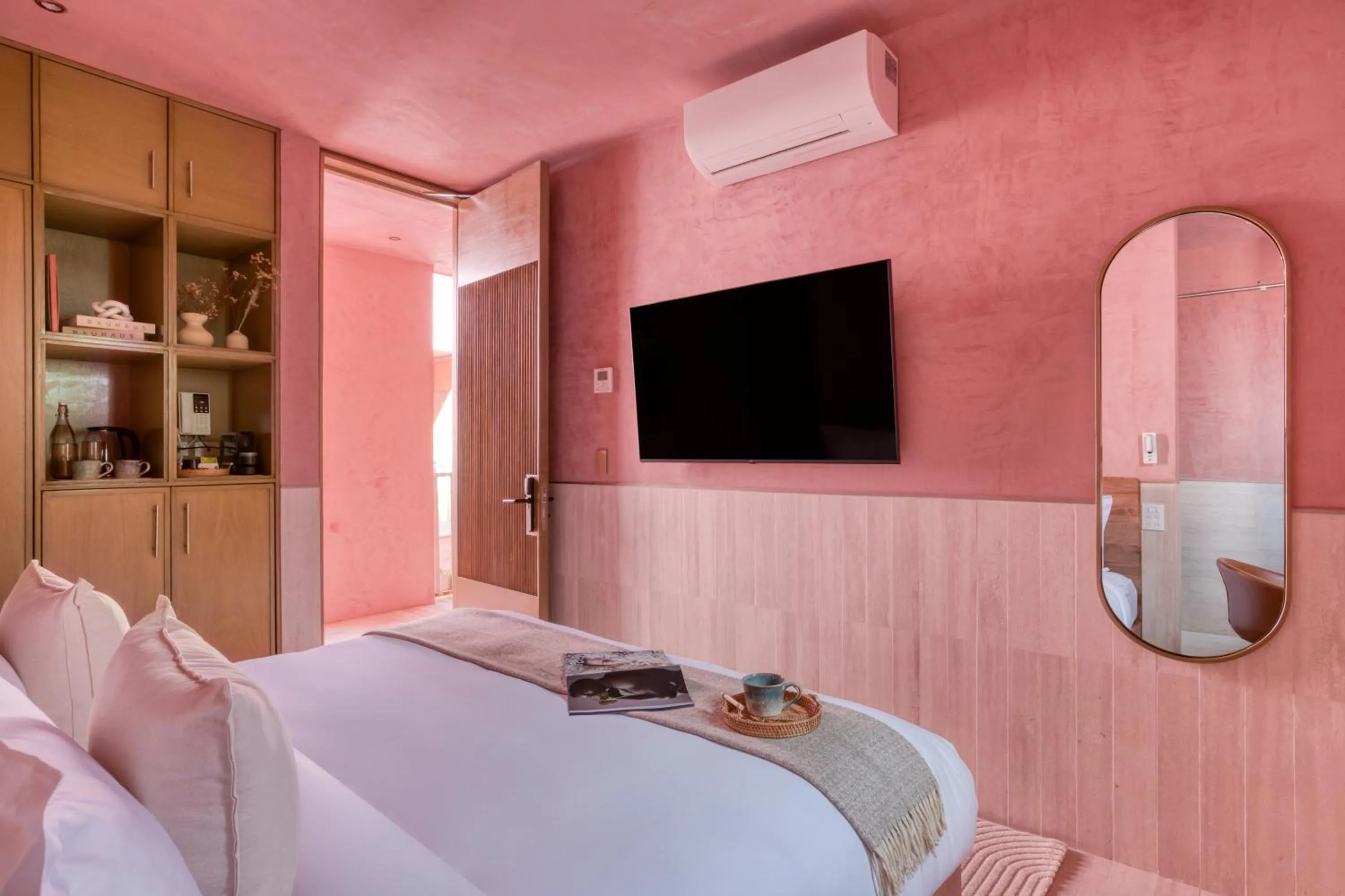 Bed in Laiva Hotel San Jose by Tasman