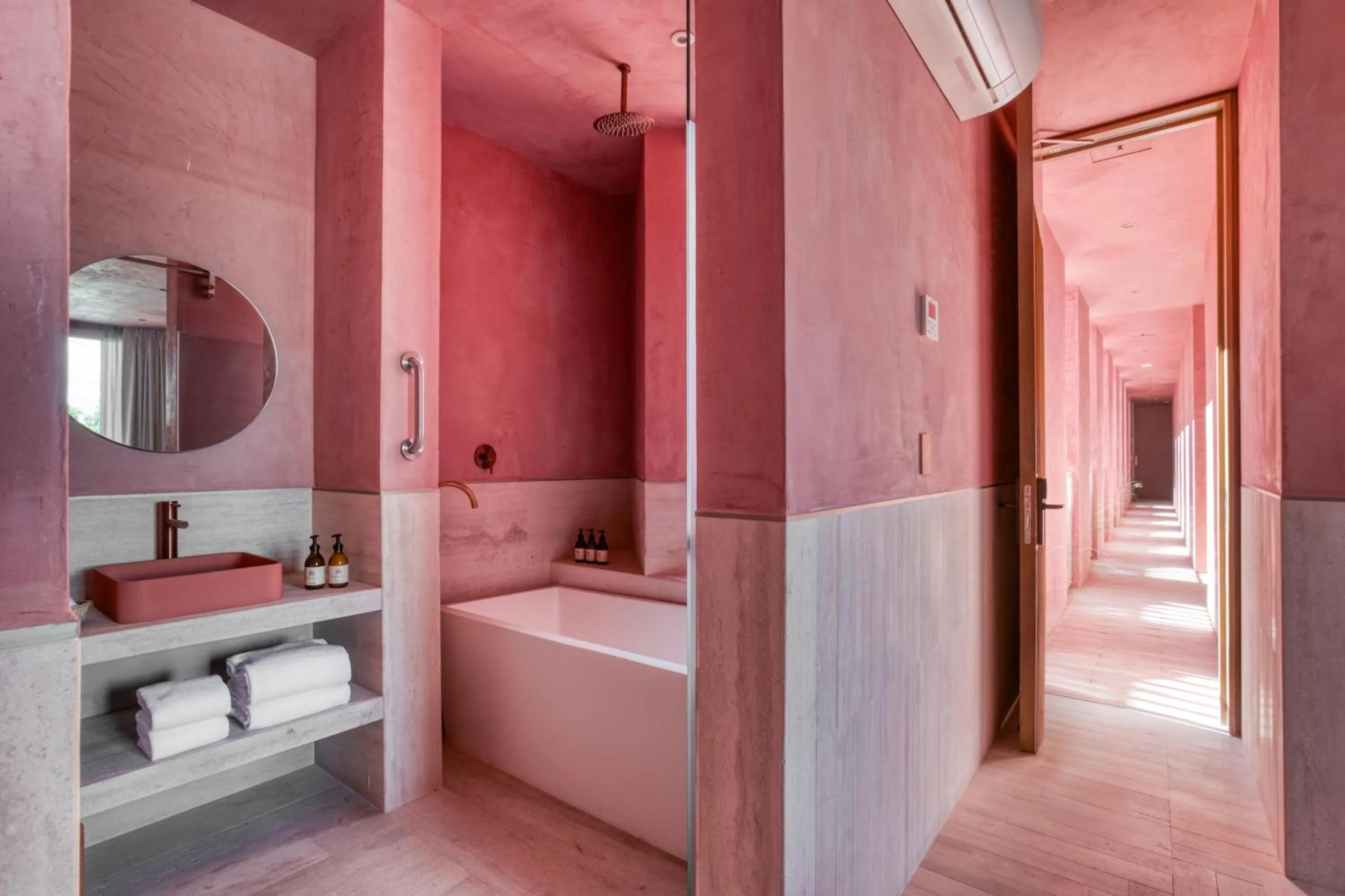 Bed in Laiva Hotel San Jose by Tasman