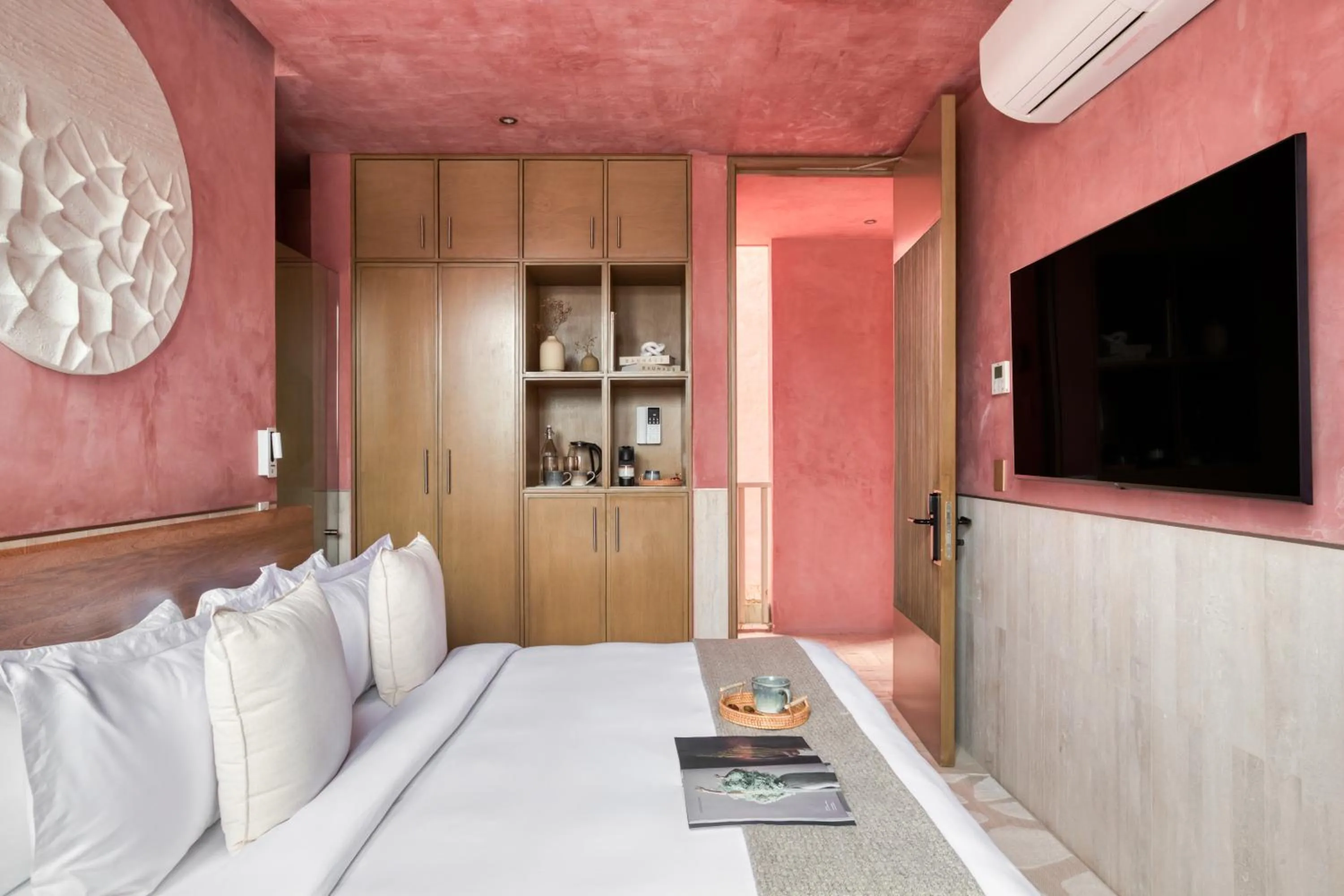 Bed in Laiva Hotel San Jose by Tasman