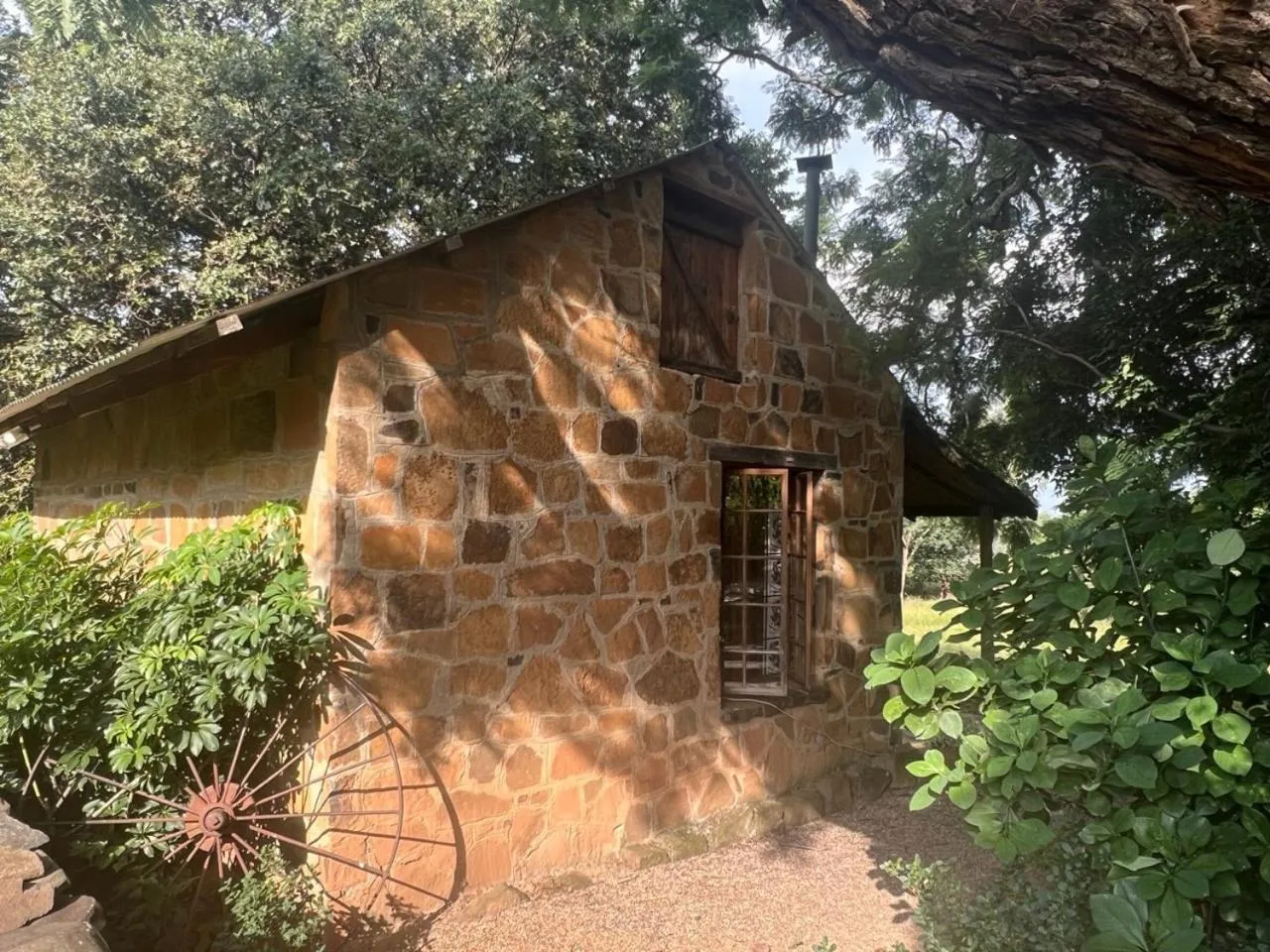 Property building in Wyford Farm