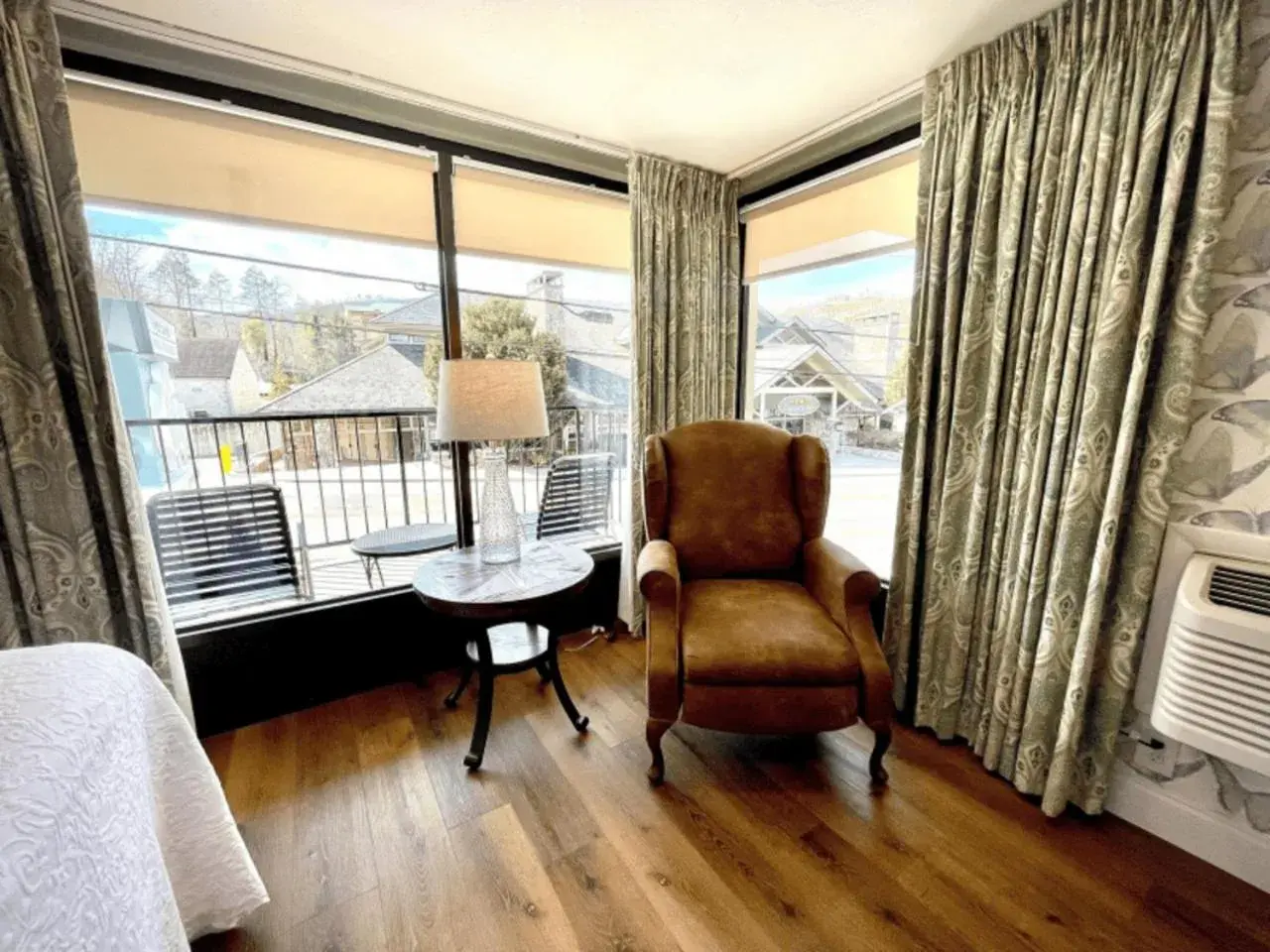 Studio with Balcony in The Gillette Studio with Balcony in The Gillette