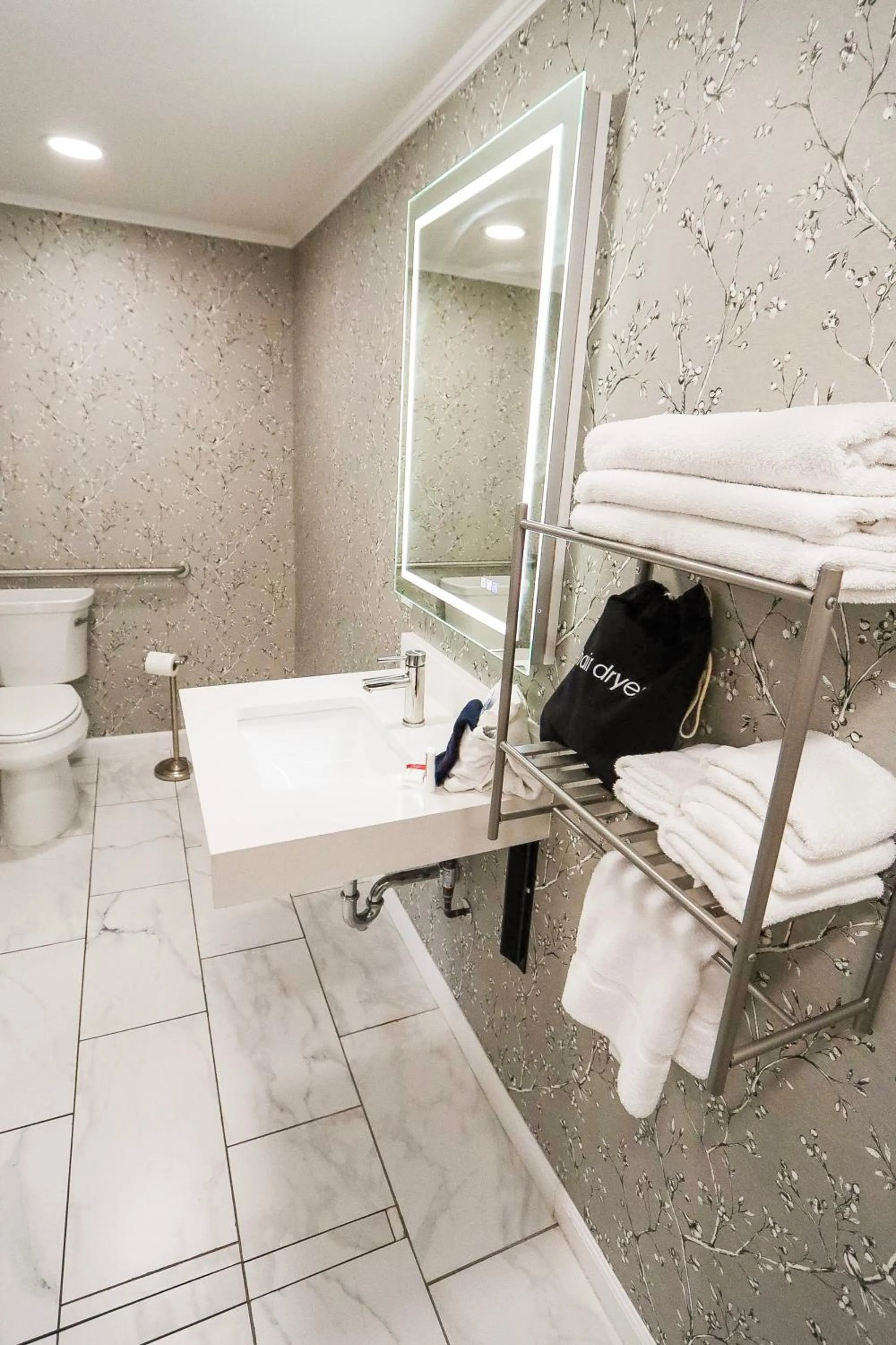 Bathroom in The Gillette