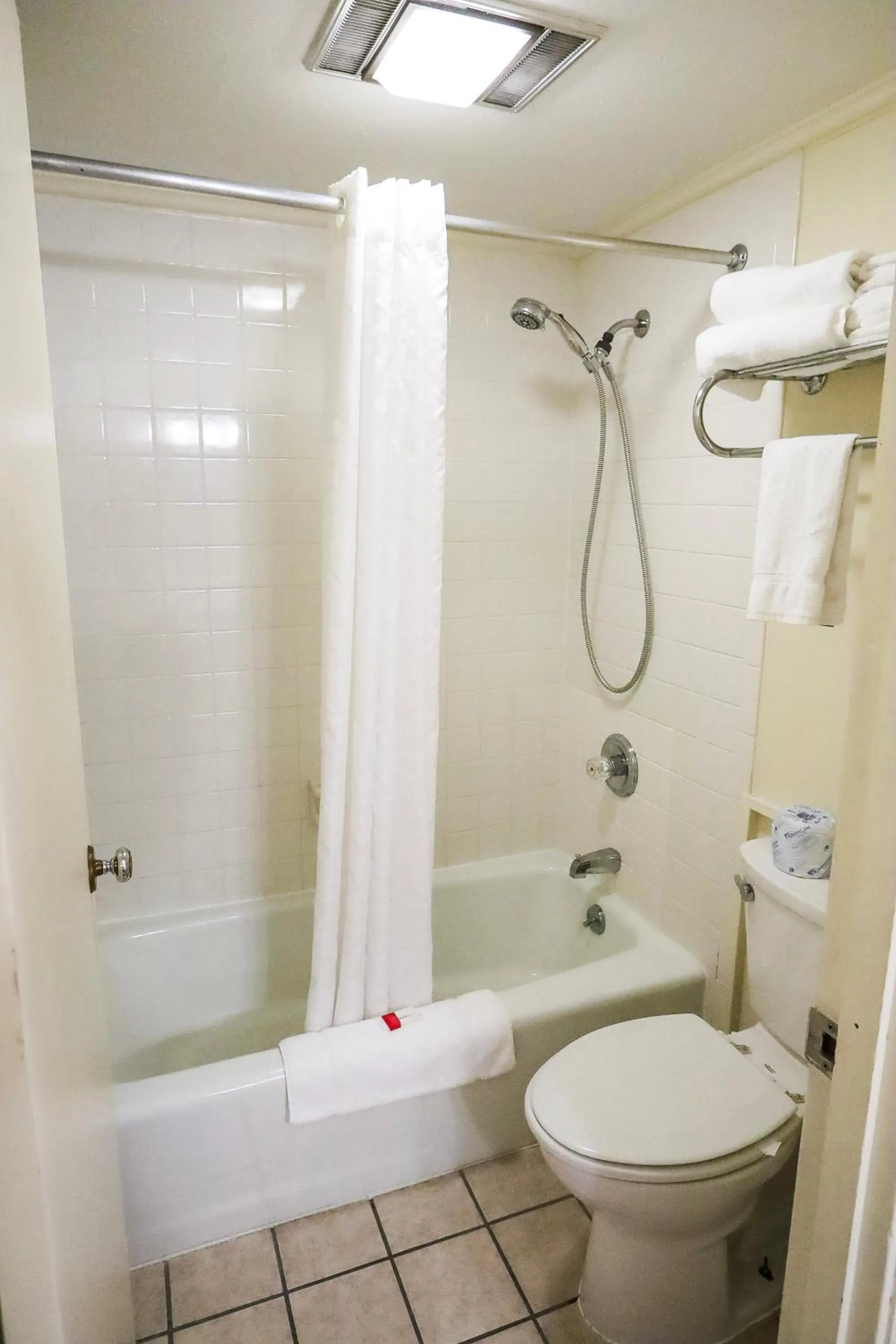 Bathroom in The Gillette